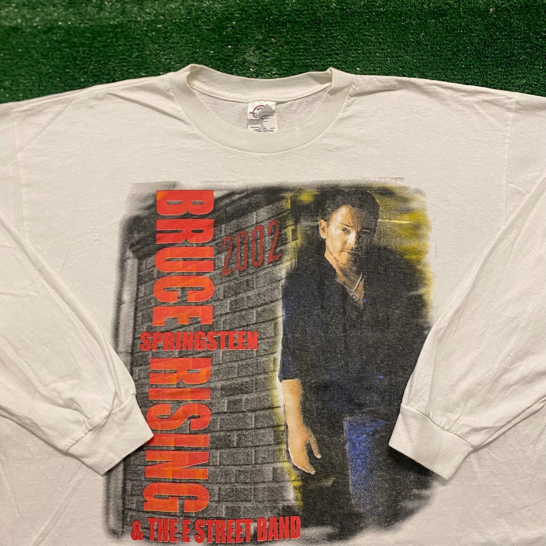 Band Tees Vintage Y2K Bruce Springsteen Tour 2002 T-Shirt Long Sleeve Size US XL / EU 56 / 4 - 2 Thumbnail