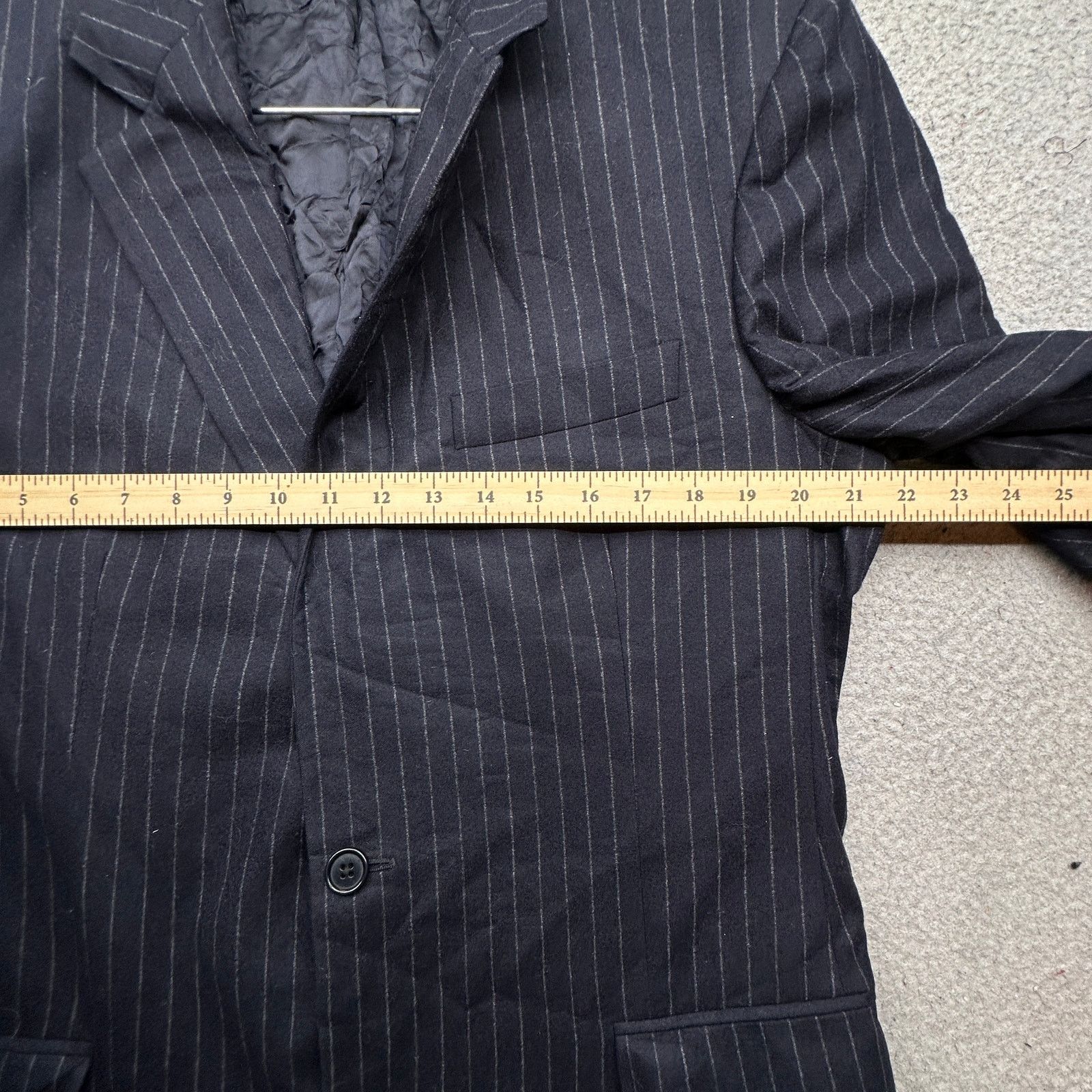 Brooks Brothers Brooks Brothers Pinstripe Wool Jacket 42 Long Navy Italy Size US L / EU 52-54 / 3 - 9 Thumbnail