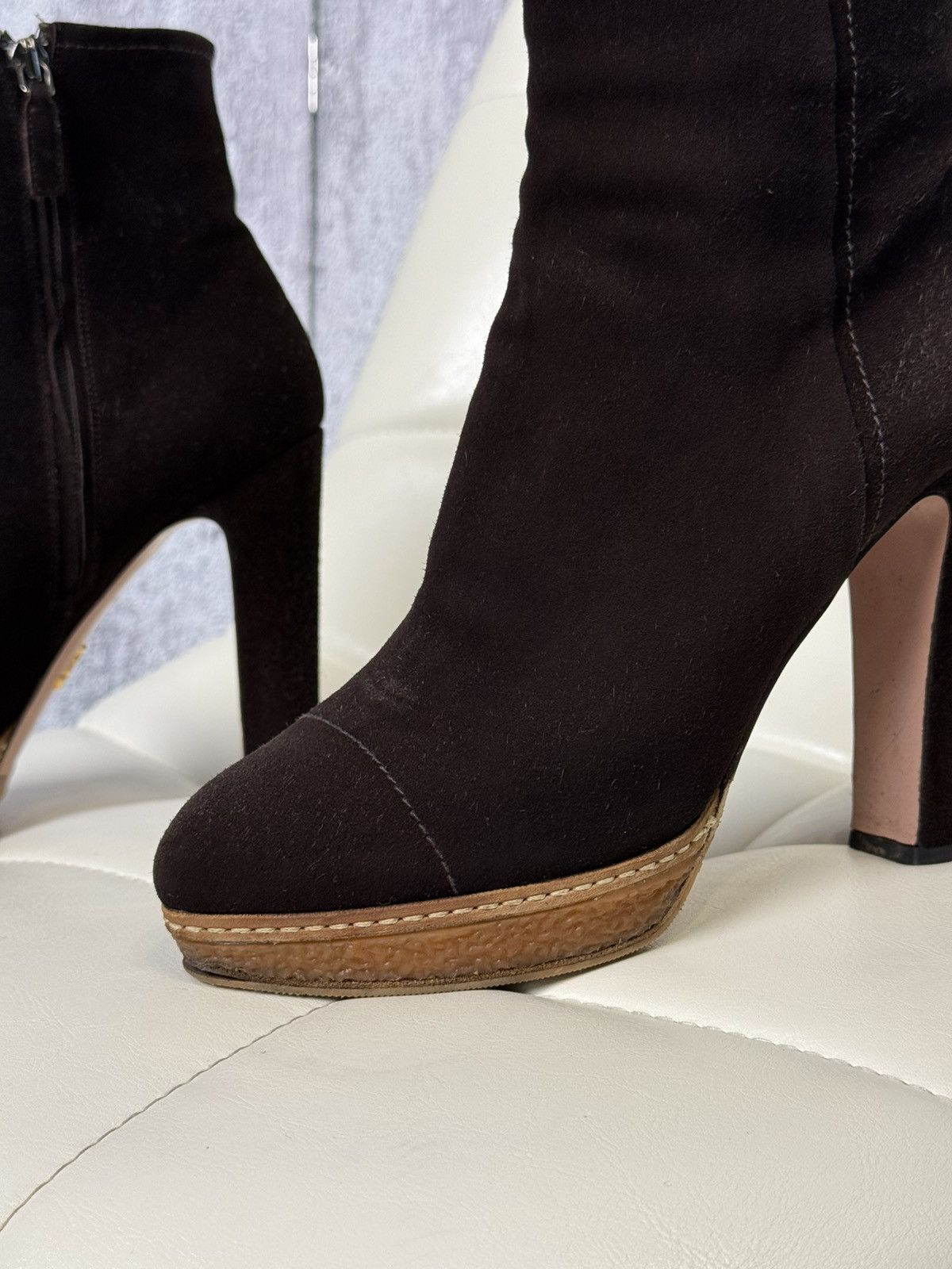 Prada Prada Suede Ankle Boots Brown High Heel Platform Zip Size 37 Size US 7 / IT 37 - 5 Thumbnail