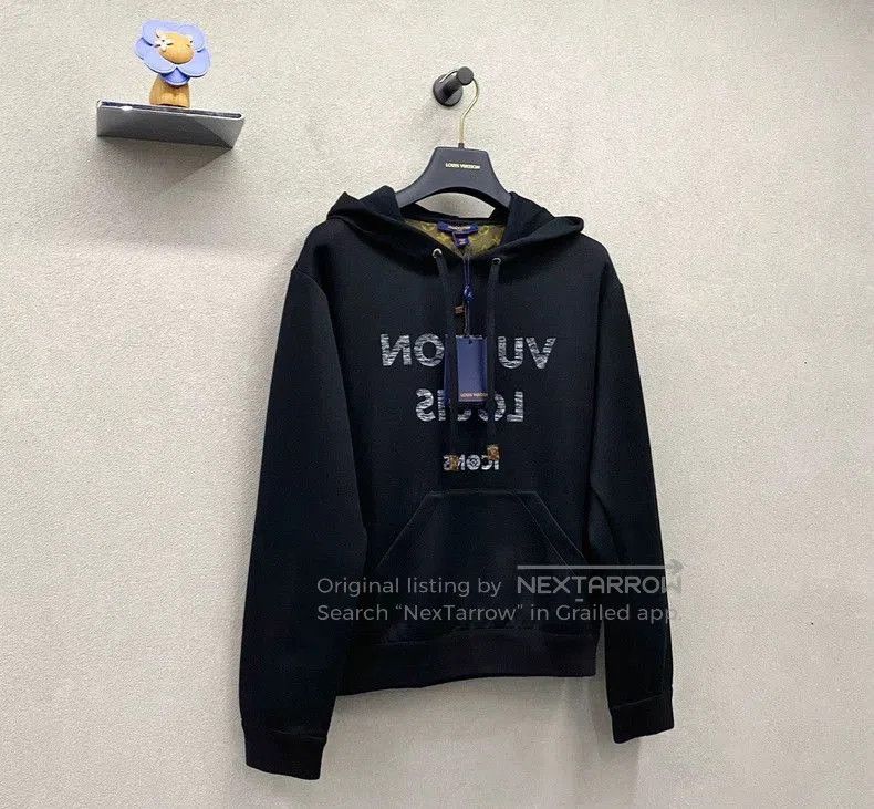 Louis Vuitton LV Black Logo Hooded Sweatshirt. Size US S / EU 44-46 / 1 - 4 Thumbnail