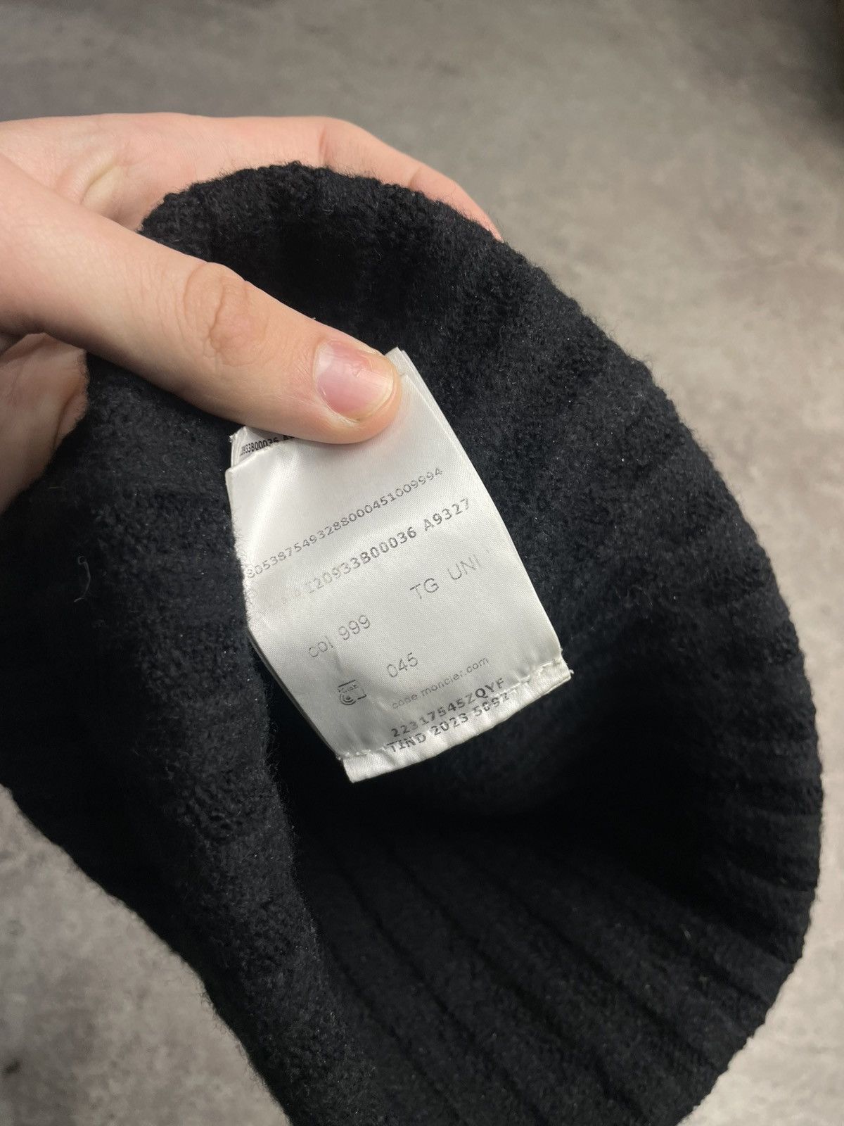Moncler Moncler Wool Beanie Hat Black – Men’s Winter Knit Logo Hat Size ONE SIZE - 6 Thumbnail