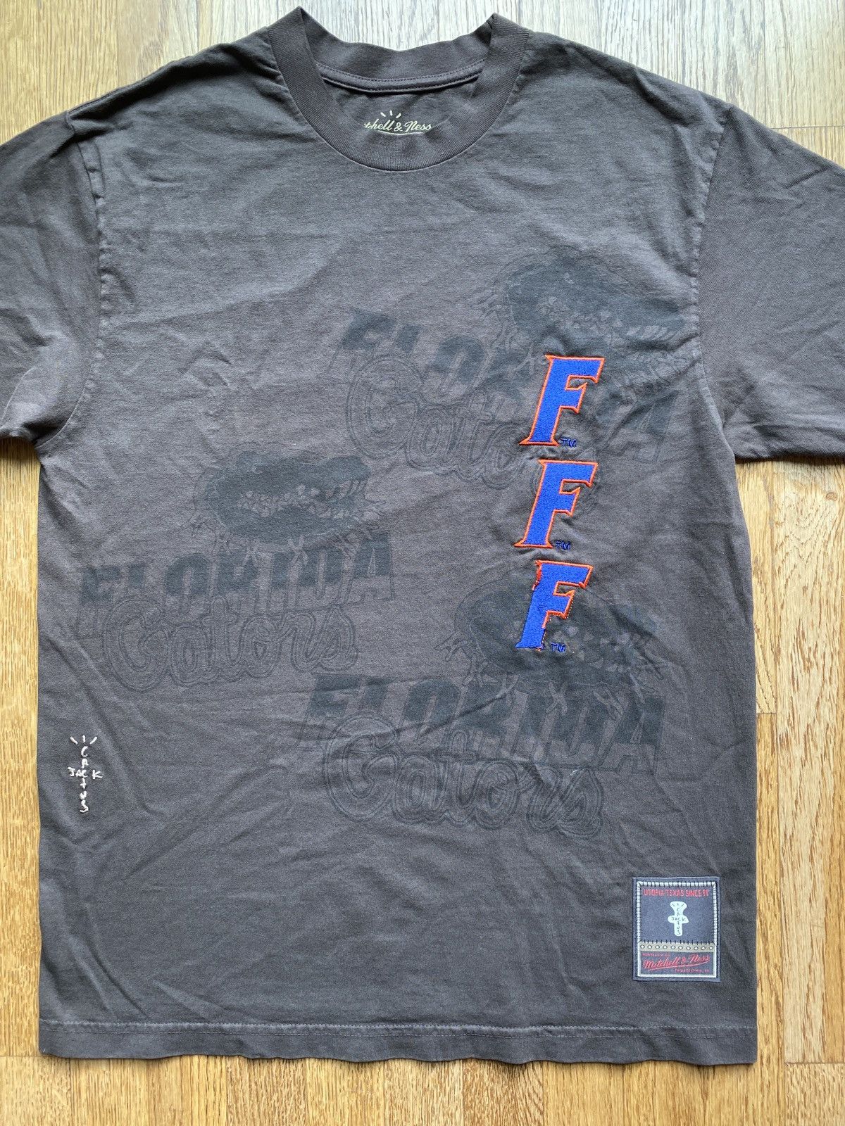 Mitchell & Ness × Travis Scott Travis Scott Florida Gators Cactus Jack Mitchell & Ness Size US M / EU 48-50 / 2 - 2 Thumbnail
