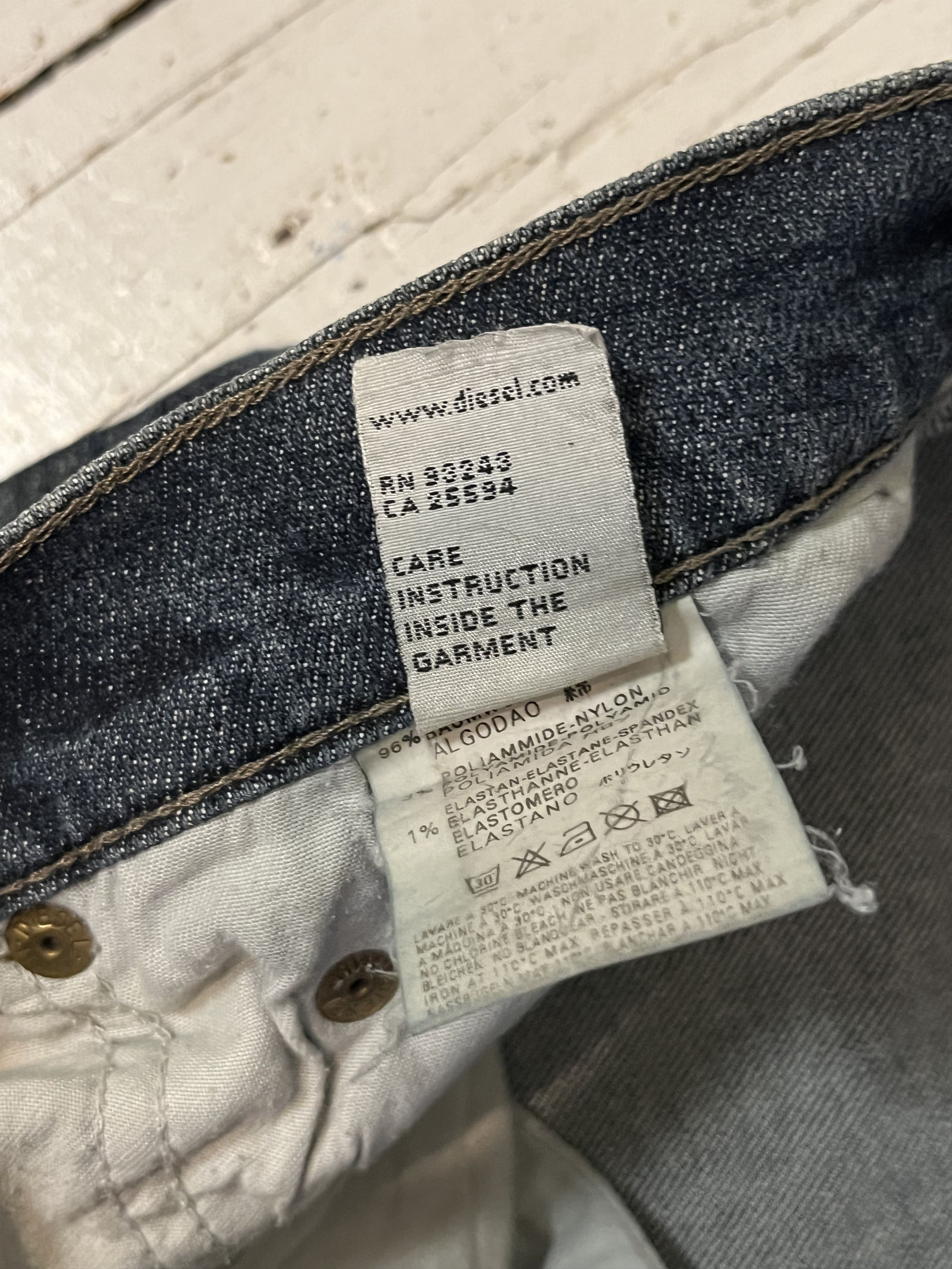 Diesel × Japanese Brand Vintage y2k Diesel Flared Denim Jeans Size 33" - 8 Thumbnail
