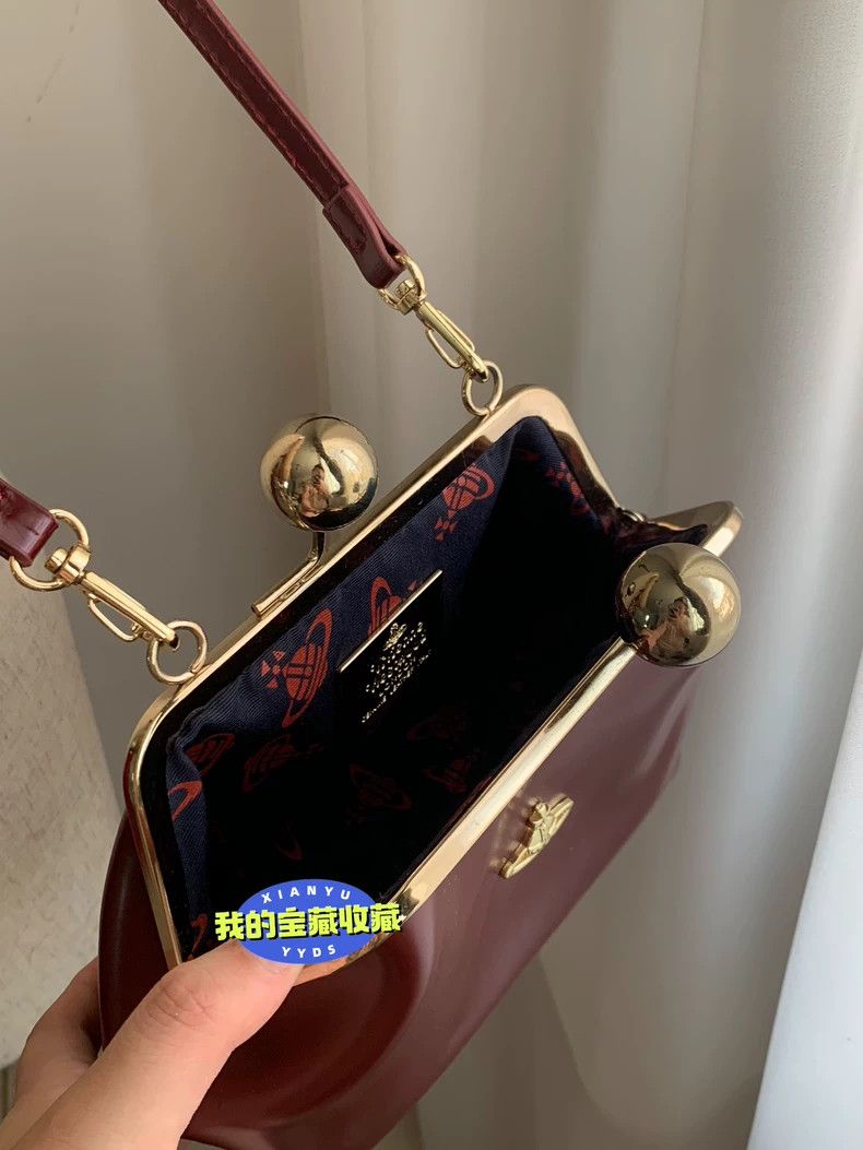 Vivienne Westwood Vivienne Westwood size os Big Gold Ball Saturn Dumpling Bag Size ONE SIZE - 8 Thumbnail