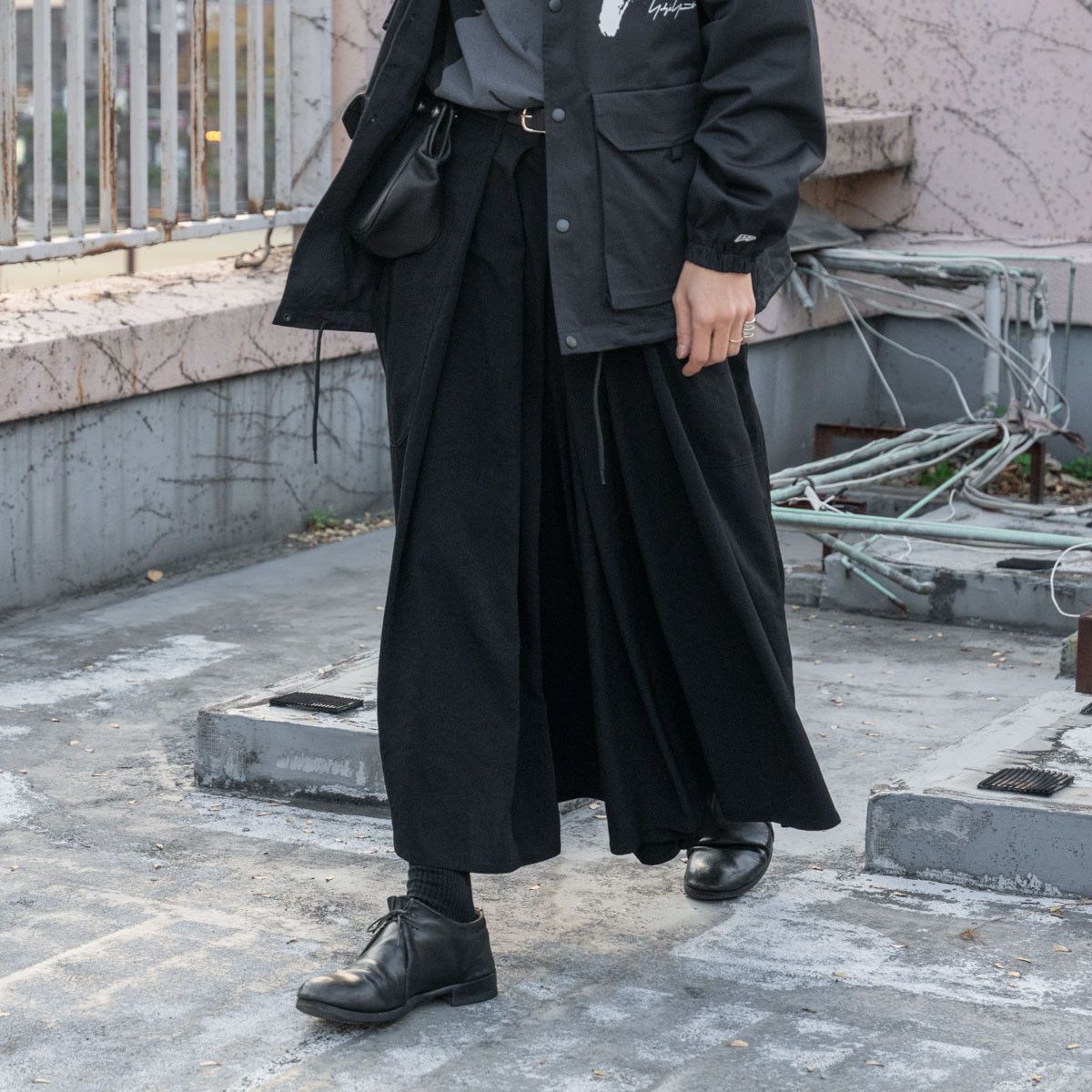 Yohji Yamamoto Yohji Yamamoto Pour Homme SS24 - Ta/TUXEDO HAKAMA PANTS Size US 32 / EU 48 - 18 Thumbnail