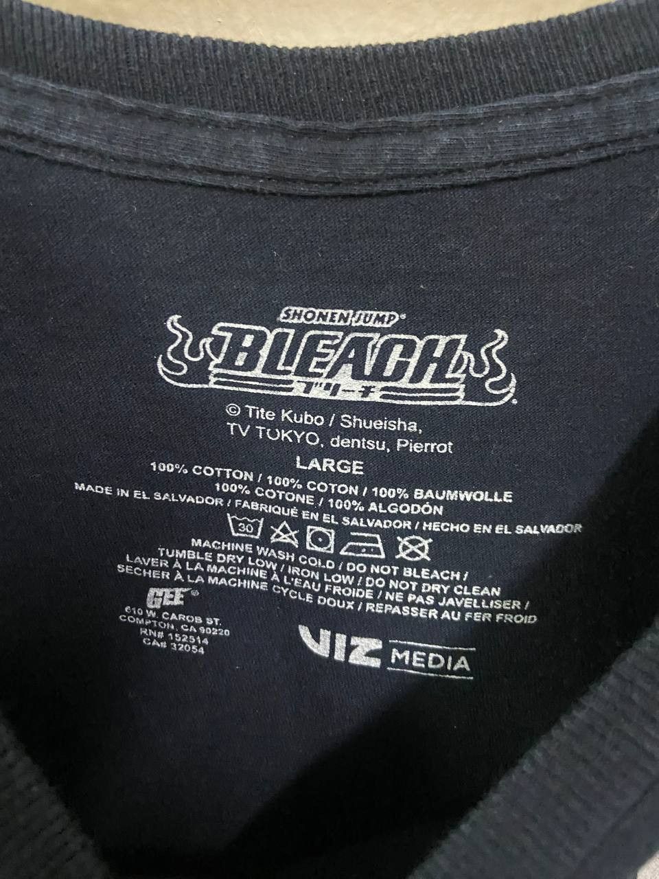 Bleach × Vintage Y2K Bleach Anime T-shirt Size US L / EU 52-54 / 3 - 4 Thumbnail