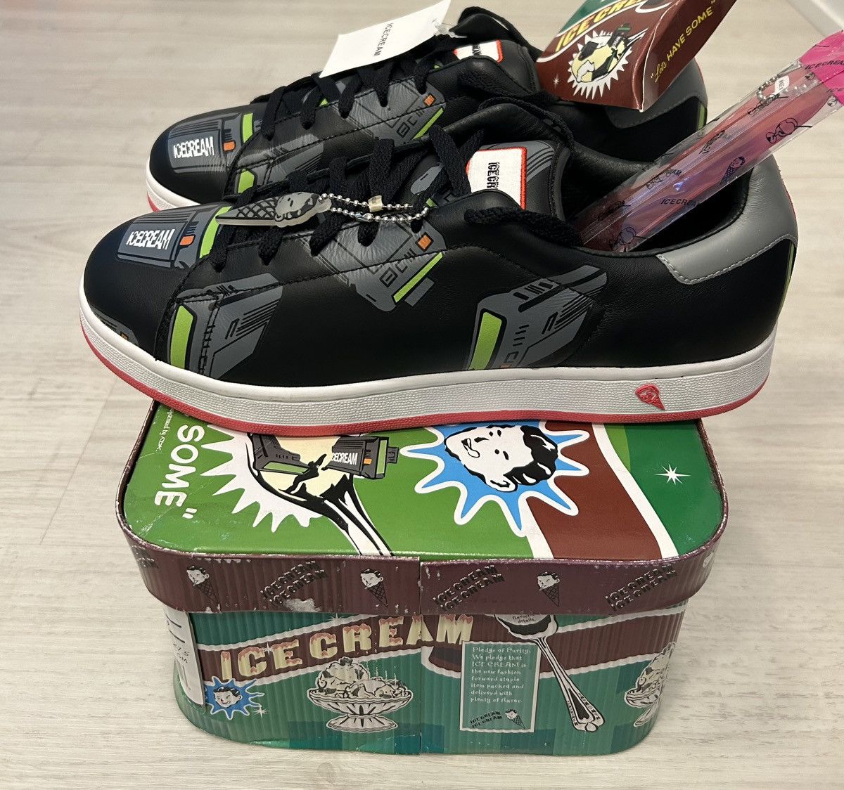 Icecream × Reebok RARE OG REEBOK X BBC/ICE CREAM BOUTIQUE SNEAKER Size US 9.5 / EU 42-43 - 3 Thumbnail