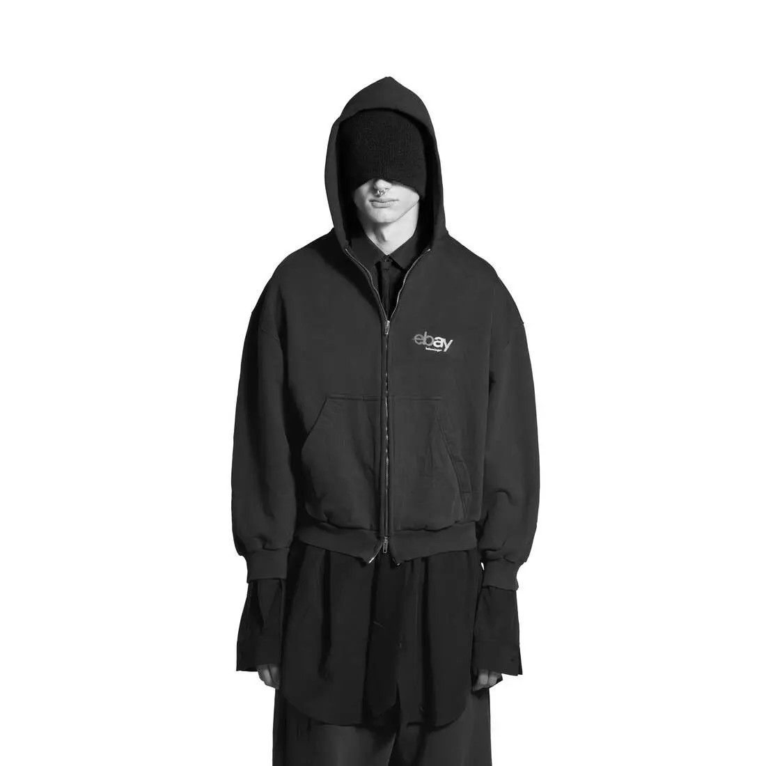 Balenciaga × eBay o1w1db11225 Ebay Zip-Up Hoodie Regular Fit in Black Size US S / EU 44-46 / 1 - 5 Thumbnail