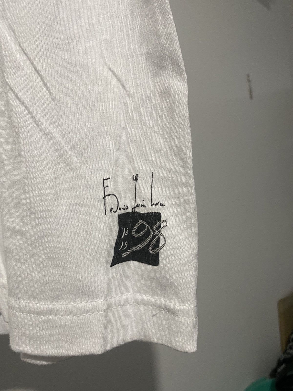 Vintage Federico Garcia Lorca Art Tee XL DS 90s Granada museum Size US XL / EU 56 / 4 - 9 Thumbnail