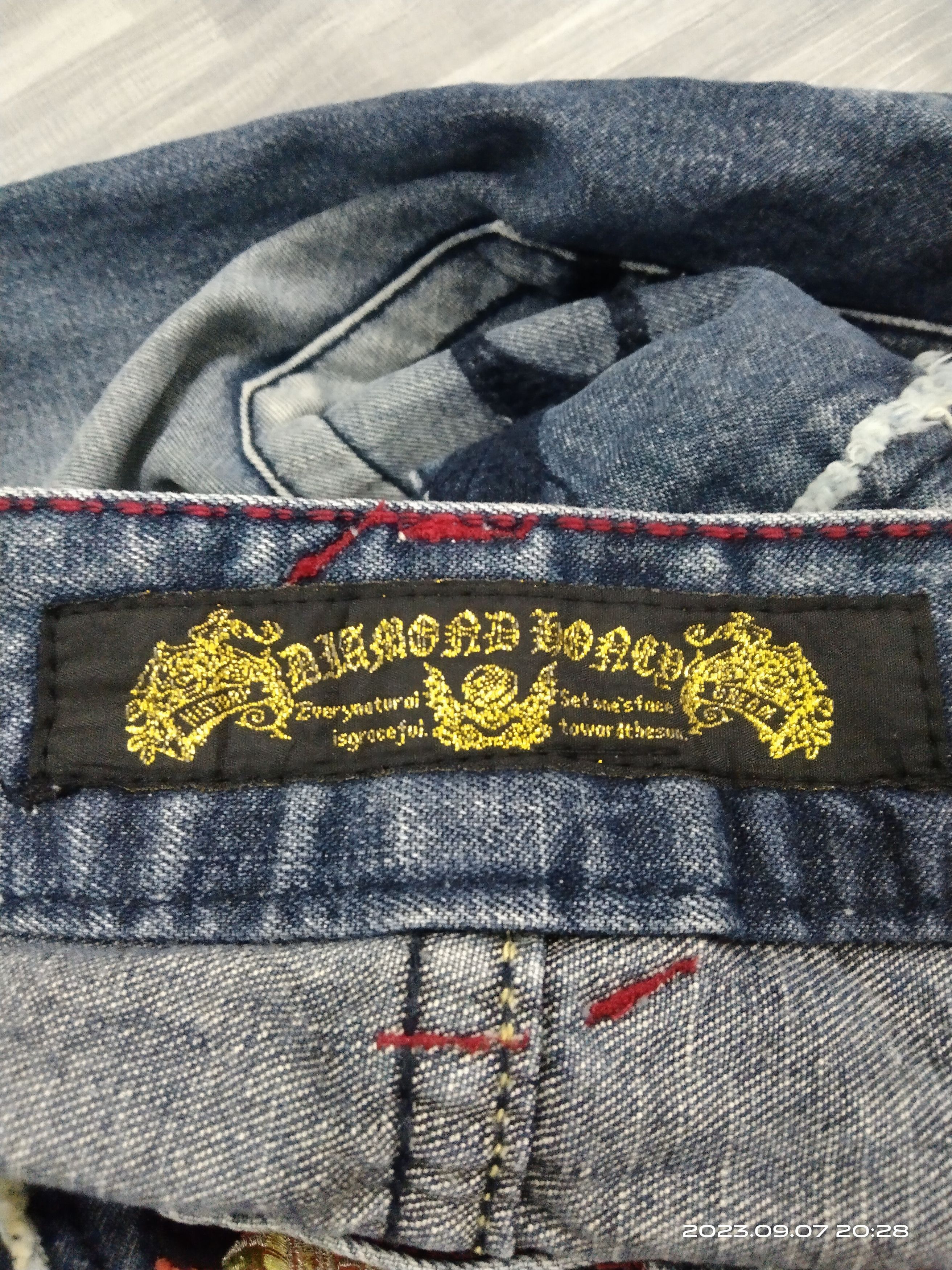 If Six Was Nine FLARE SICK SPELLOUT DIAMOND HONEY DENIM PANTS Size US 31 - 8 Thumbnail