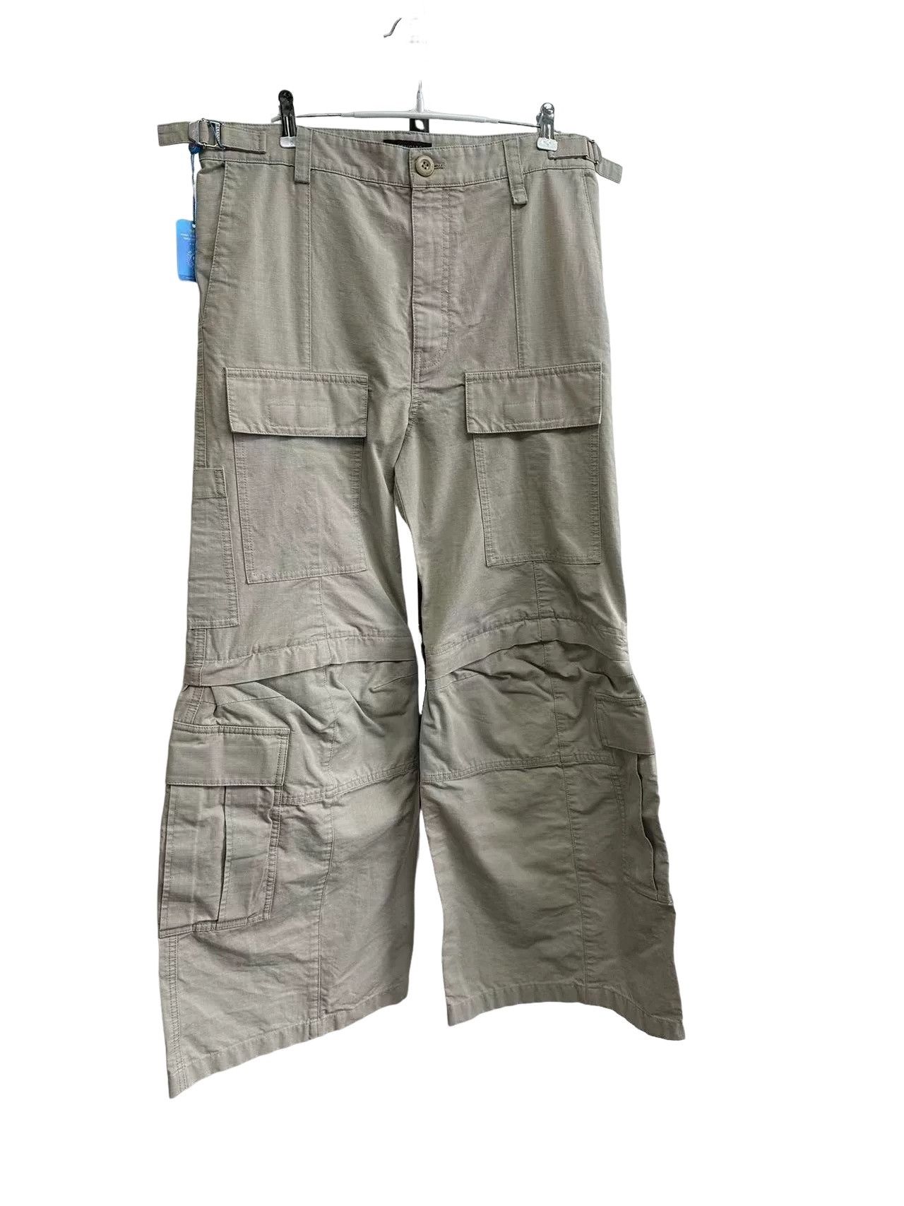 Balenciaga Balenciaga Ripstop Cargo Pants S Size US 30 / EU 46 - 1 Thumbnail