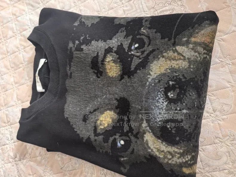 Givenchy Givenchy Dog Graphic Sweatshirt Size S. Size US S / EU 44-46 / 1 - 2 Thumbnail