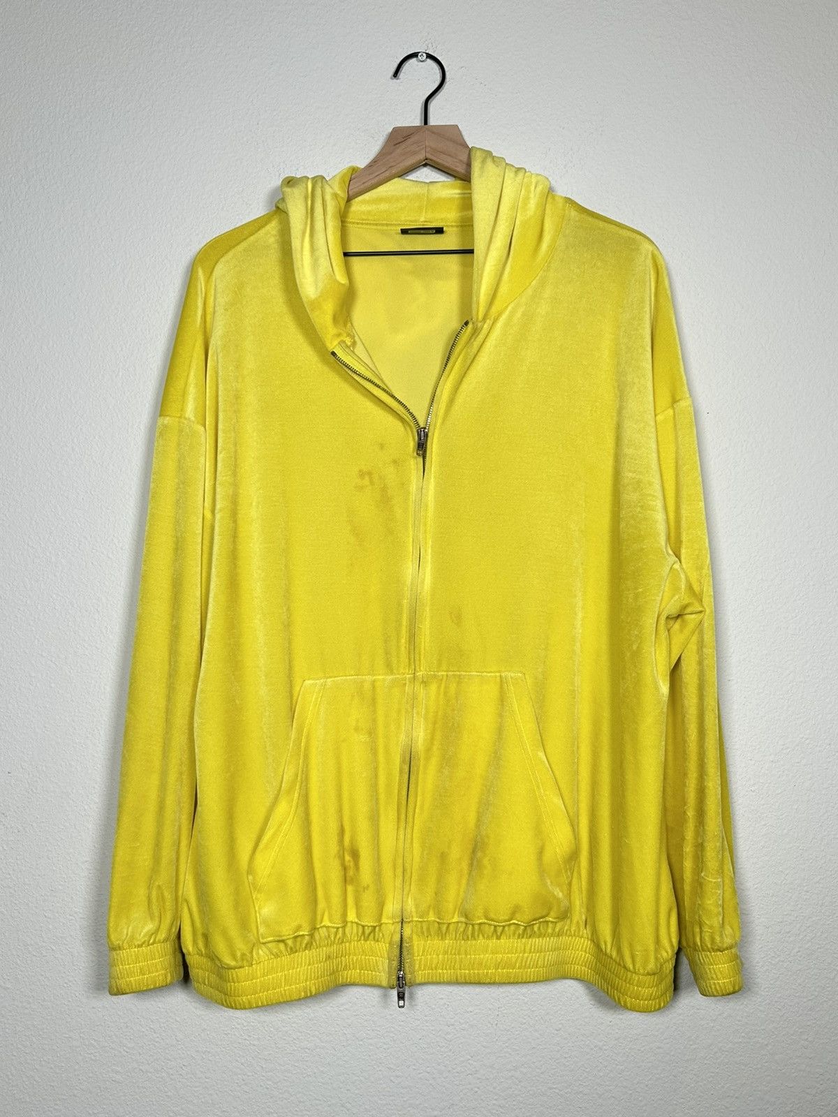 SS22 F&F RUNWAY MUD SHOW velvet hoodie