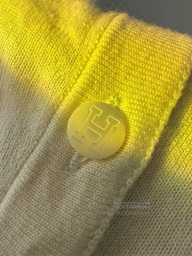 Hermes Hermes V-Neck Cashmere Knit Single-Sided H-Button Open-Bac Size M / US 6-8 / IT 42-44 - 5 Thumbnail
