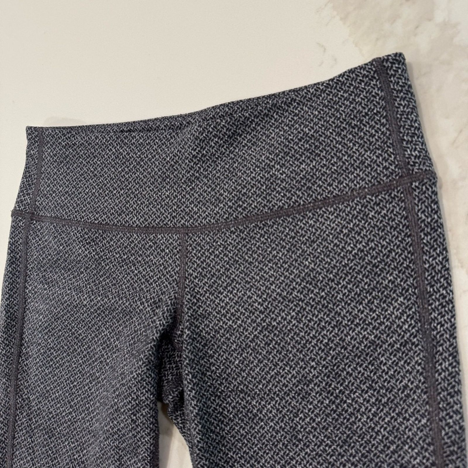 Athleta Athleta Chaturanga Herringbone Crop Leggings Womens SmallP Size 28" / US 6 / IT 42 - 3 Thumbnail