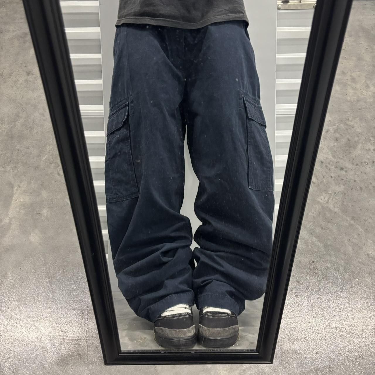Japanese Brand × Vintage Crazy Vintage Y2K/2000s Baggy Navy Blue Skater Wide Leg Cargo Pants! Size US 40 / EU 56 - 1 Thumbnail