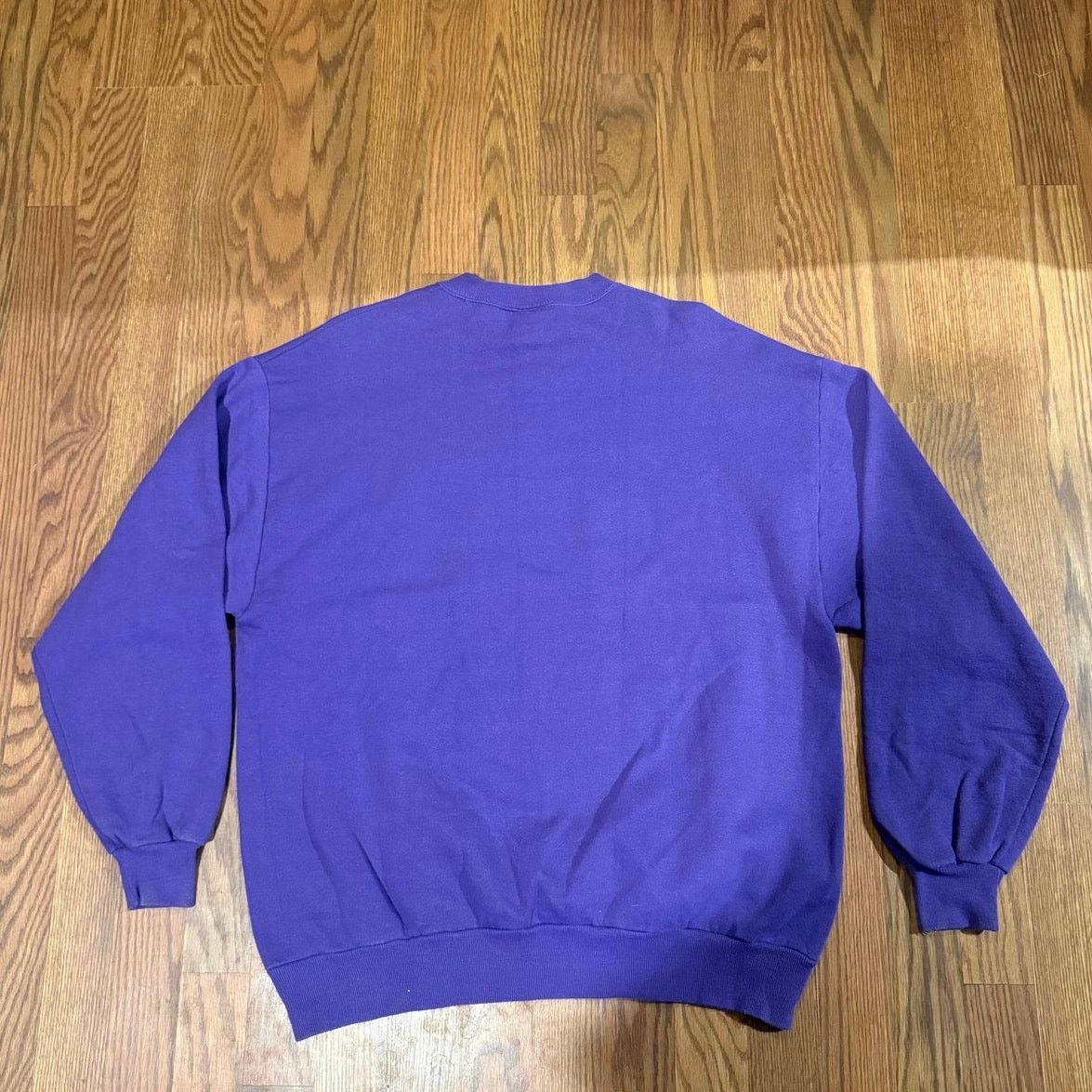 Other Looney Tunes Breckenridge Crew Neck Size XL Size US XL / EU 56 / 4 - 3 Thumbnail