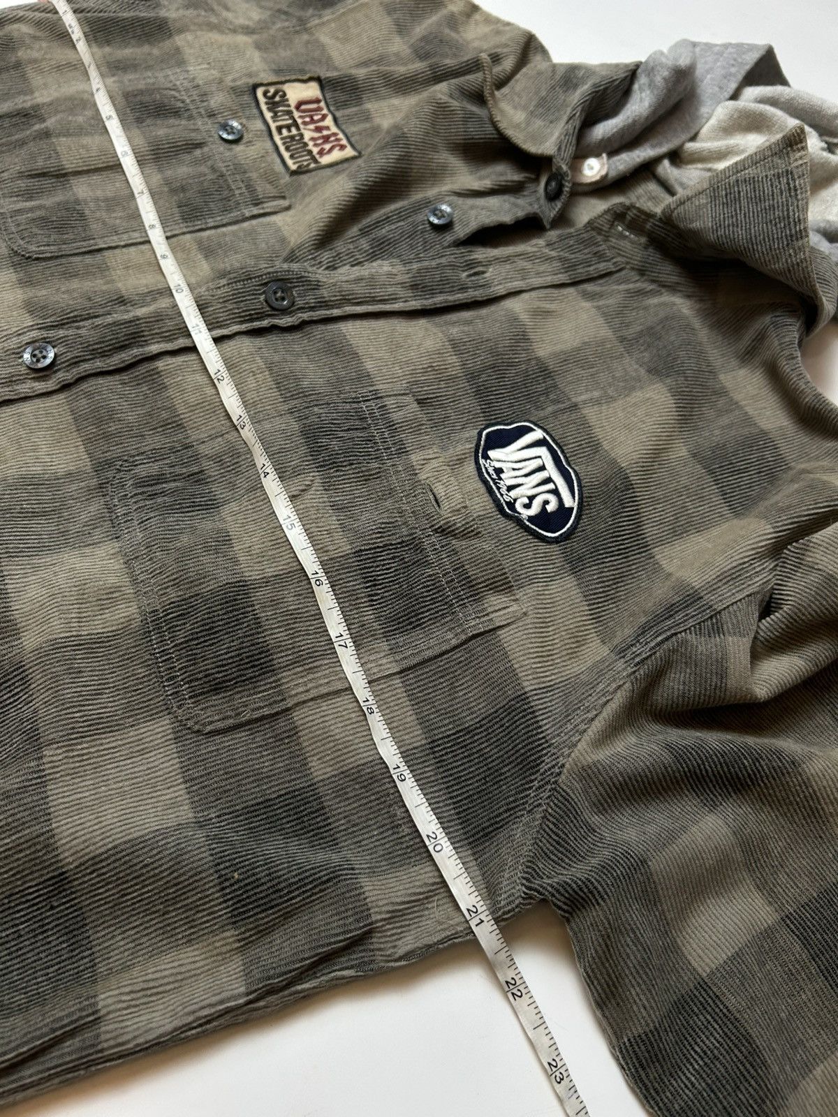 Japanese Brand × Vans VANS PATCHES BUTTON UP SHIRT WITH HOODIE Size US L / EU 52-54 / 3 - 6 Thumbnail