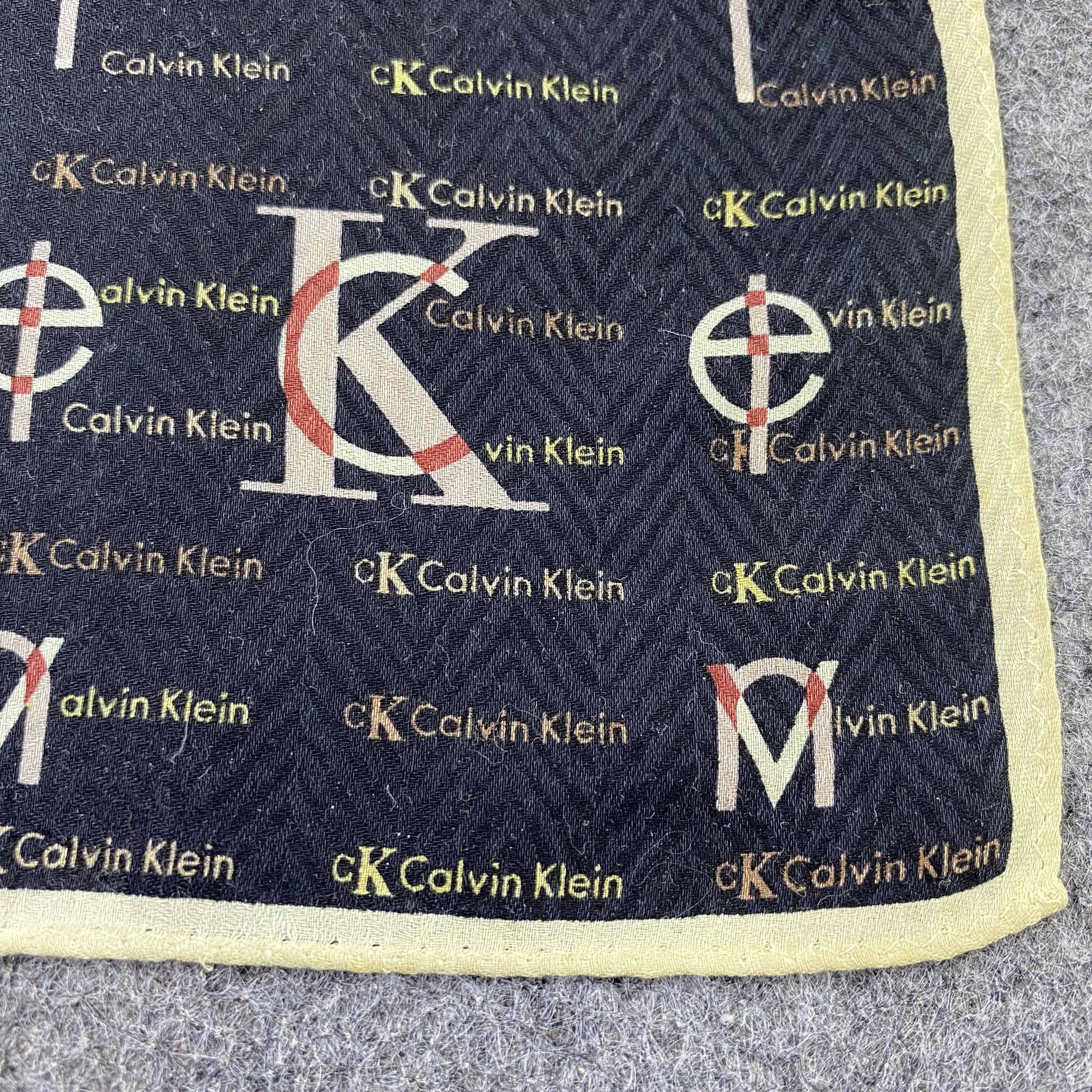 Calvin Klein Calvin Klein Handkerchief Neckerchief Bandana-B1640 Size ONE SIZE - 7 Thumbnail