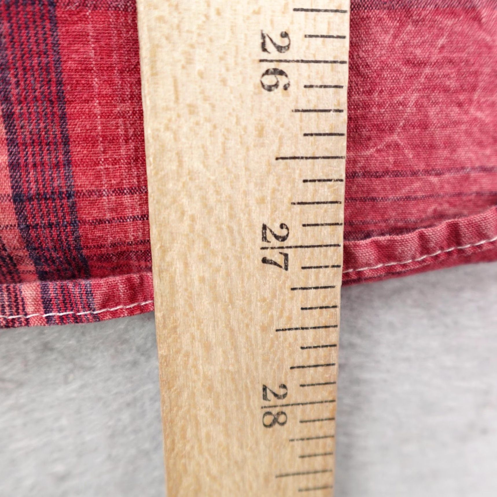 Levi's Levis Men Shirt Medium Red Plaid Western Pearl Snap Rodeo Frontier Country Ranch Button-Up Collared Neckline Snap Size US M / EU 48-50 / 2 - 7 Thumbnail