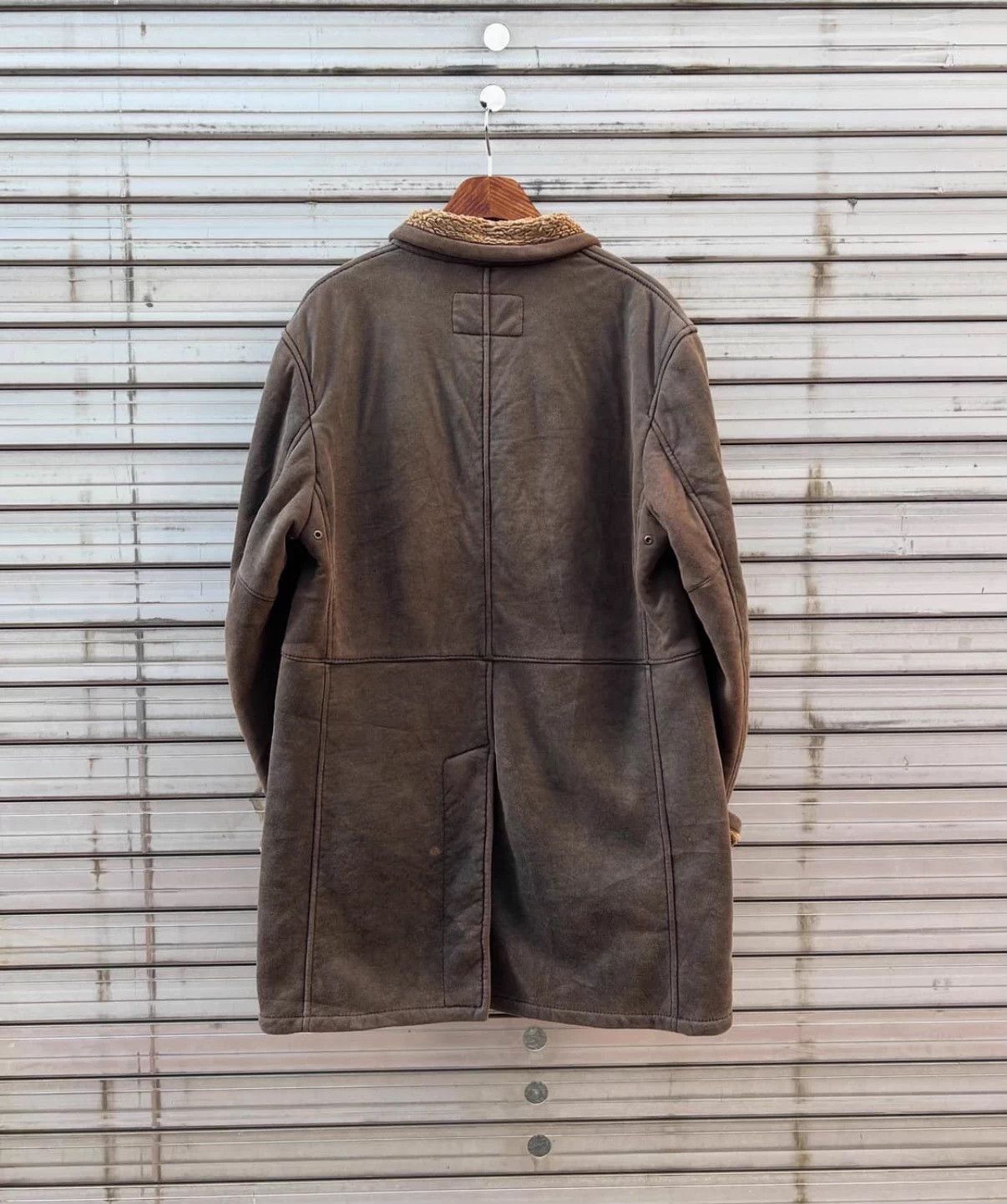 Armani Armani 00s Shearling Long Coat Distressed Size L / US 10 / IT 46 - 8 Thumbnail