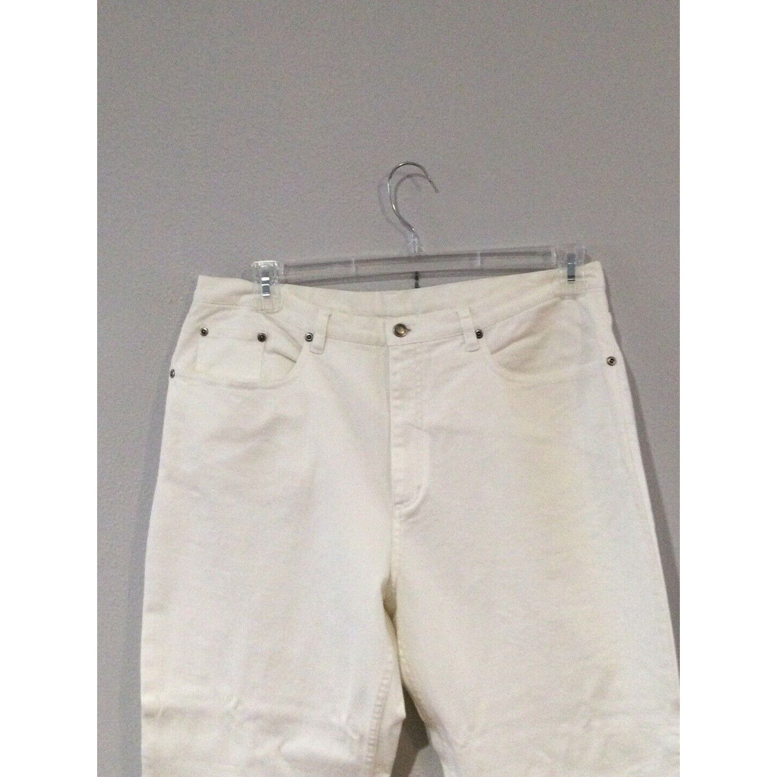 Chicos Chicos Design White Denim Button Front Jeans 3/XL/16 NWT Size 38" / US 16 / IT 52 - 4 Thumbnail