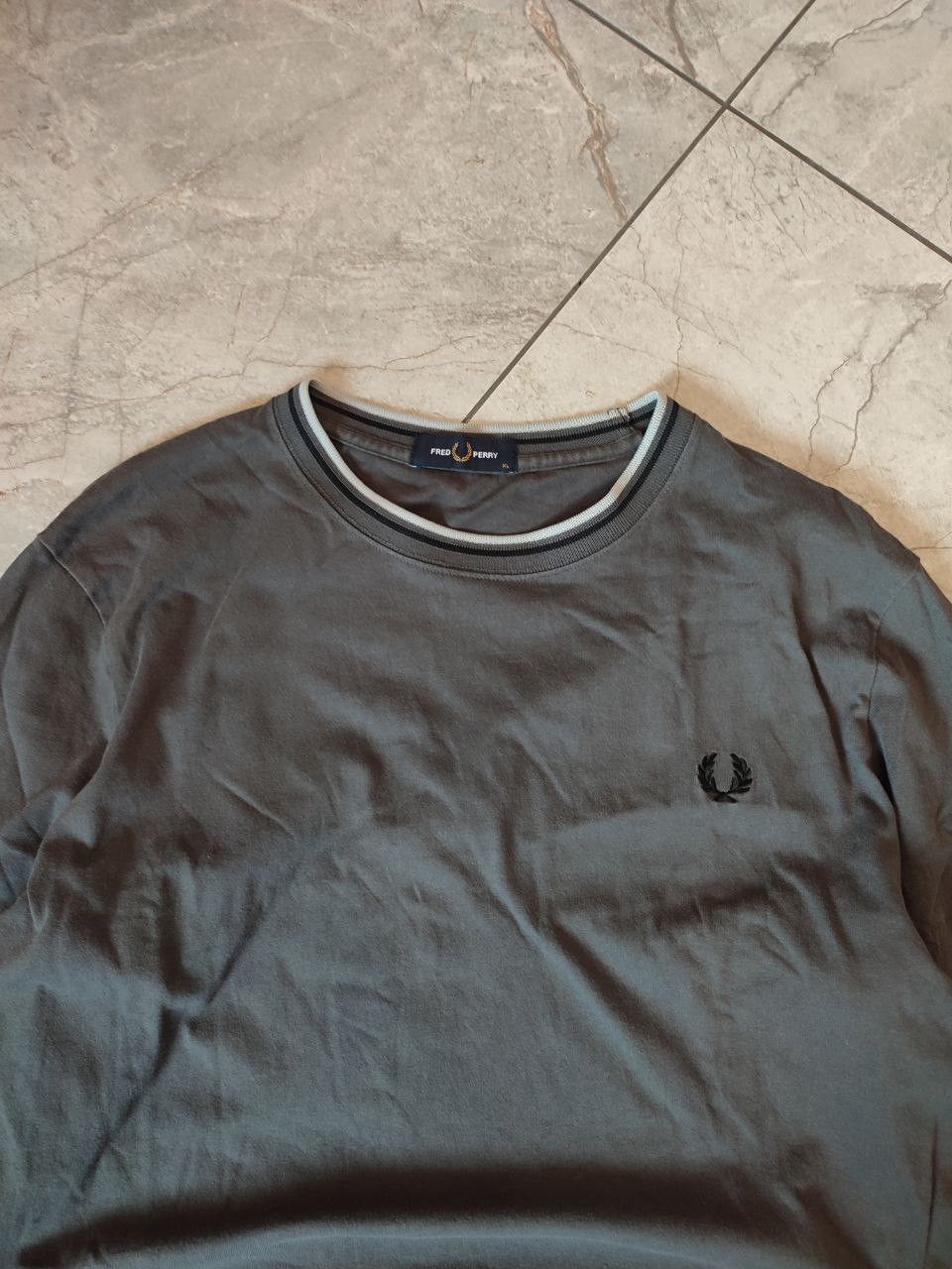 Fred Perry Sweater Pullover Fred Perry Gray Long Sleeve Size XL Size US XL / EU 56 / 4 - 4 Thumbnail