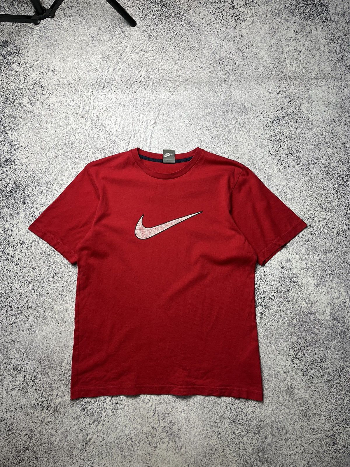 Nike × Vintage Vintage 90s Nike T-Shirt Swoosh Logo Y2K Red Tee Size M Size US M / EU 48-50 / 2 - 6 Thumbnail