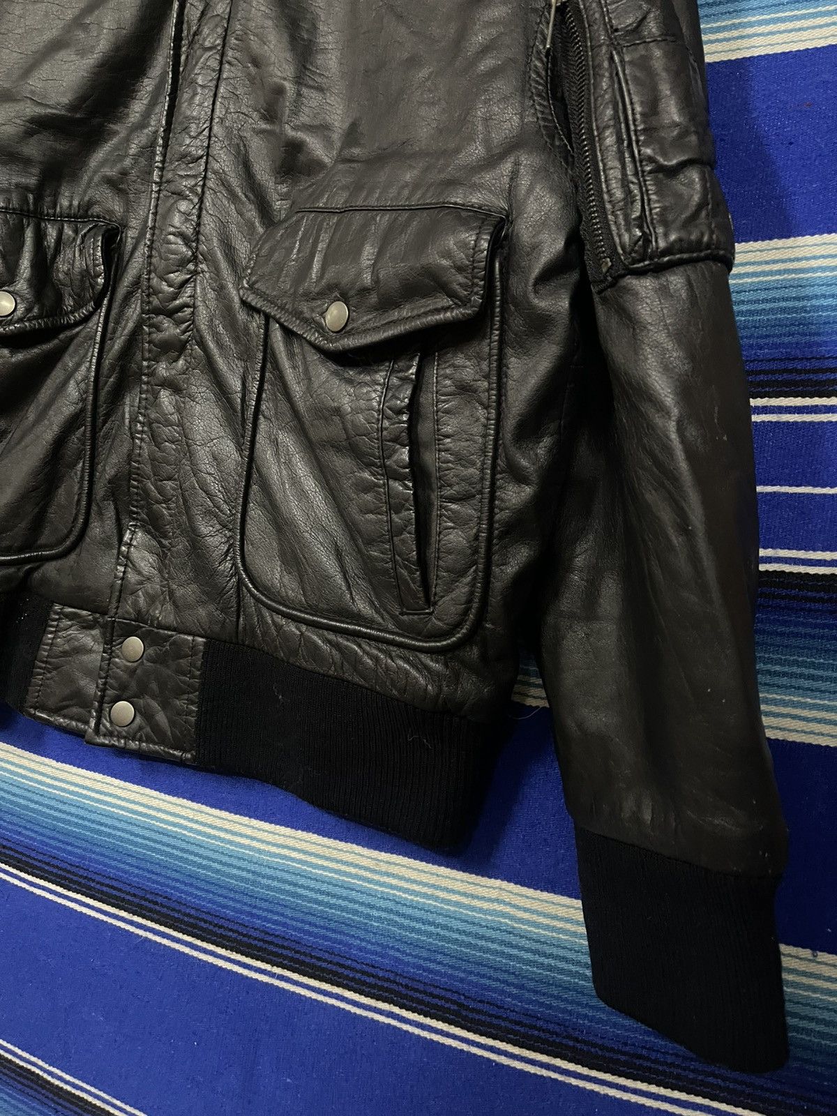 Vintage RARE 🔥 Vintage FLYING TIGER leather Bomber Jacket Size US M / EU 48-50 / 2 - 3 Thumbnail