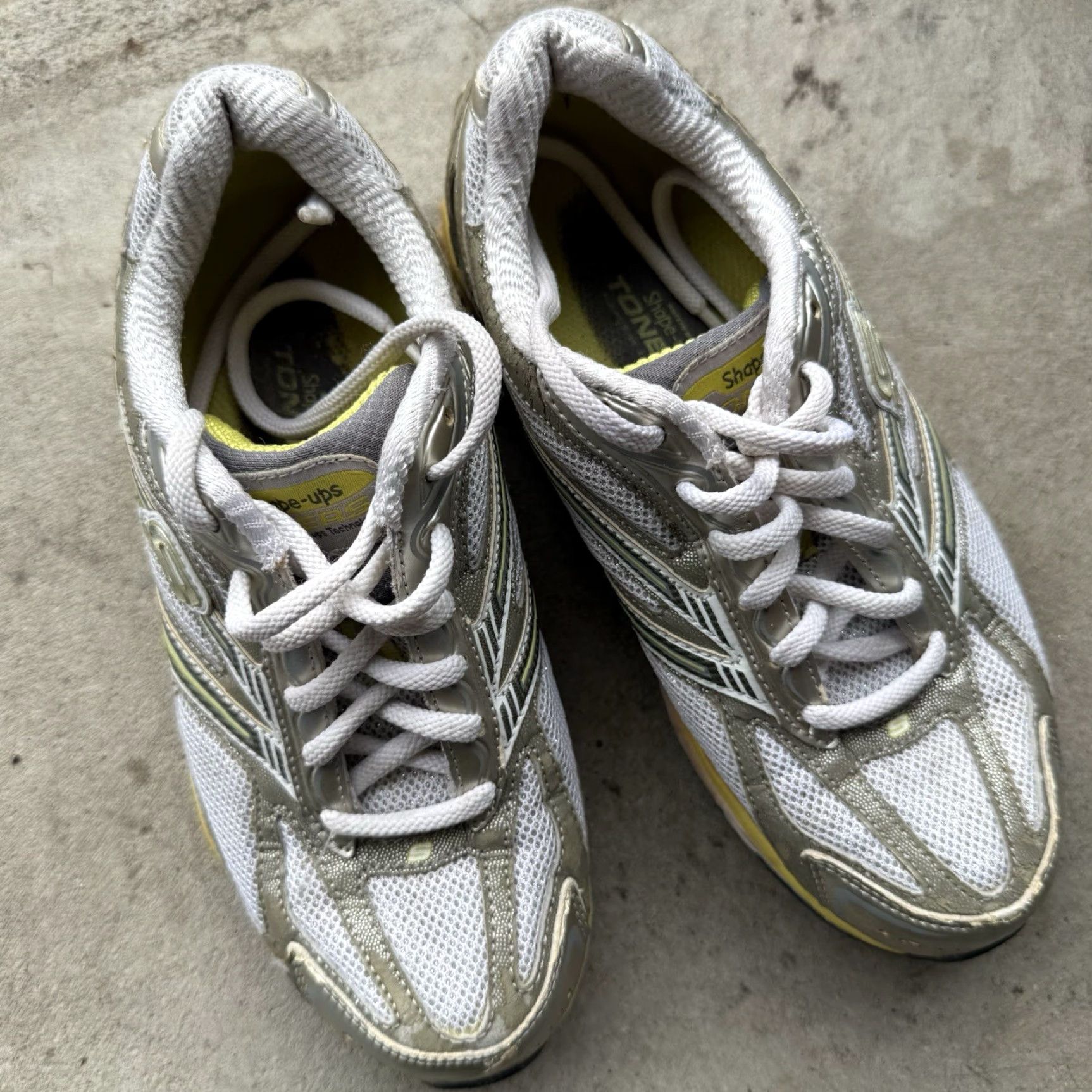 SKECHERS Skechers Shape Ups Toners Women’s Walking Shoes Gray 13013 Low Top Size 6 UV? Size M / US 6-8 / IT 42-44 - 4 Thumbnail