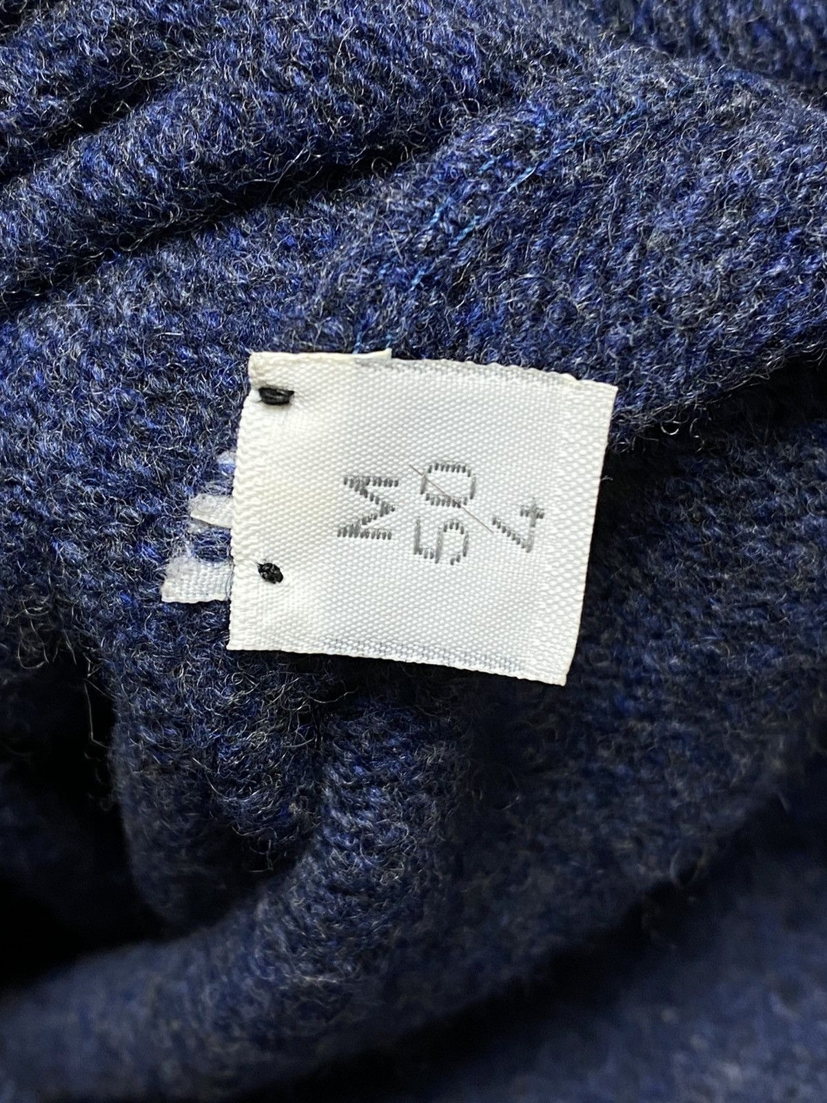 Yves Saint Laurent Yves Saint Laurent Vintage Sweater Size US M / EU 48-50 / 2 - 5 Thumbnail
