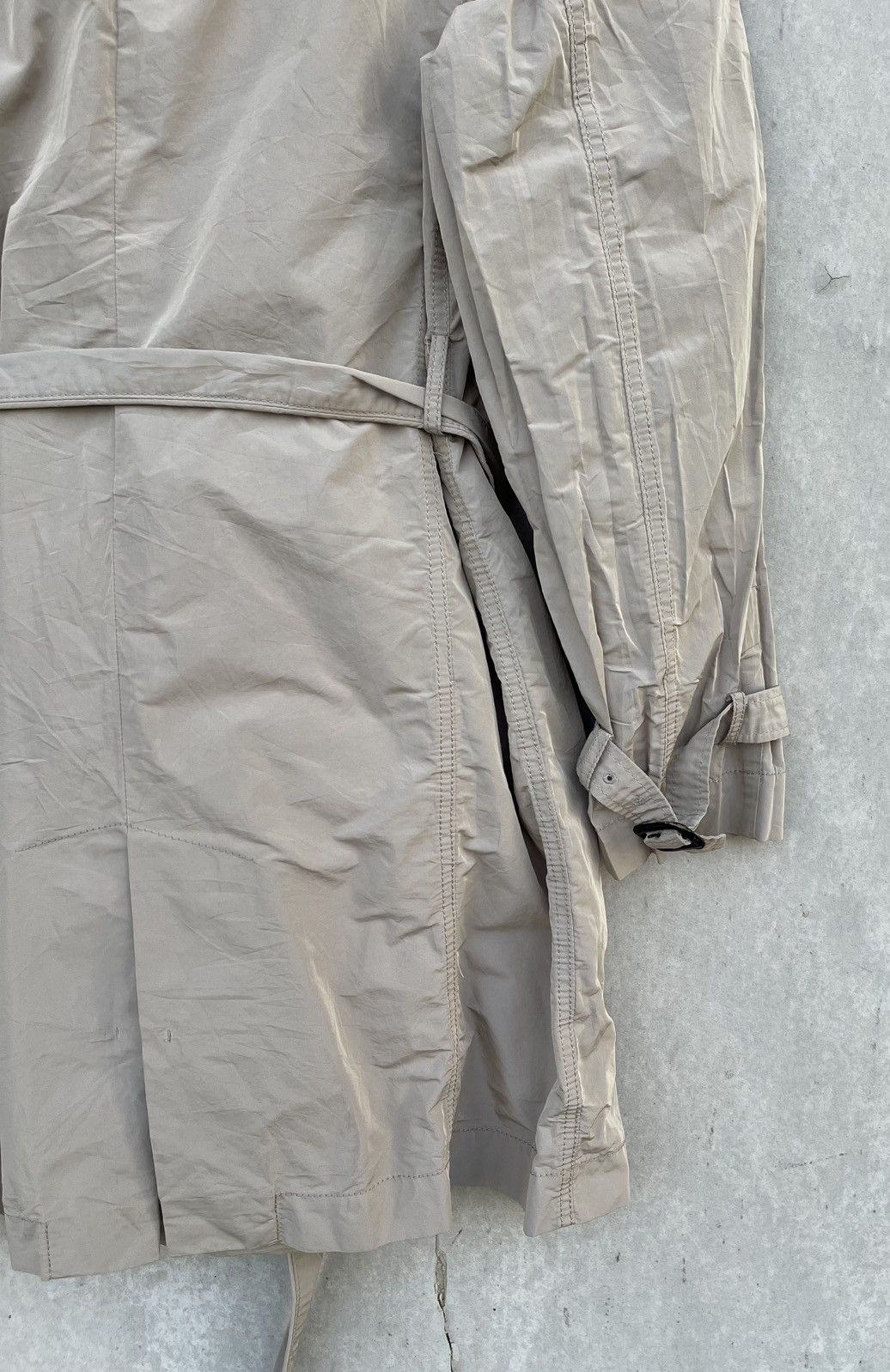 Gerard Darel S/S 2002 GERARD DAREL DOUBLE-BREASTED TRENCH COAT/JACKET Size M / US 6-8 / IT 42-44 - 9 Thumbnail