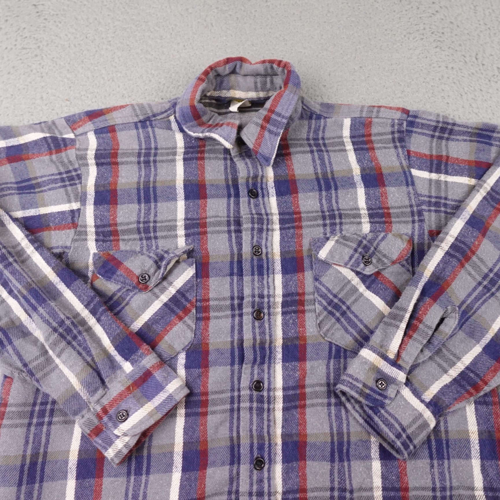 Vintage VINTAGE OshKosh B'gosh Flannel Shirt Mens L Gray Blue Plaid Long Sleeve Shirt Size US L / EU 52-54 / 3 - 4 Thumbnail