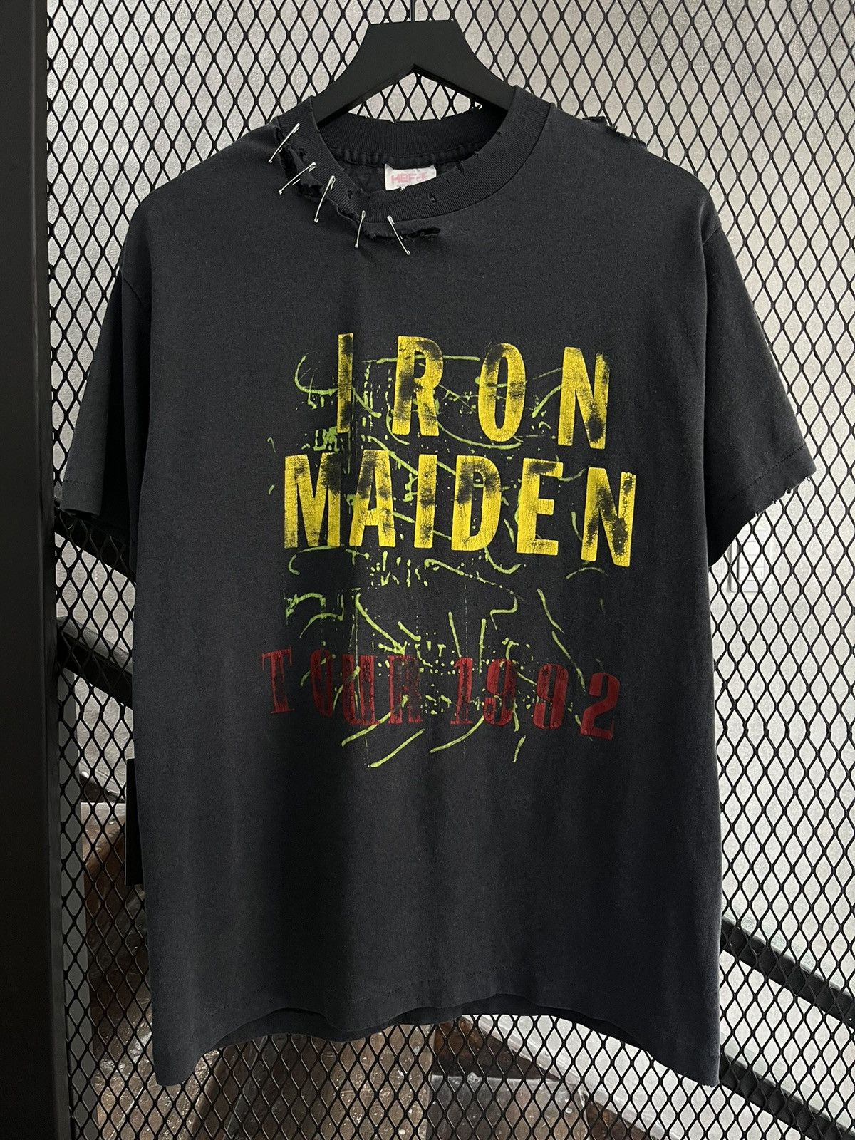 image of Band Tees x Iron Maiden Vintage 1992 Distressed Iron Maiden Tour With Testament in Black (Size Larg