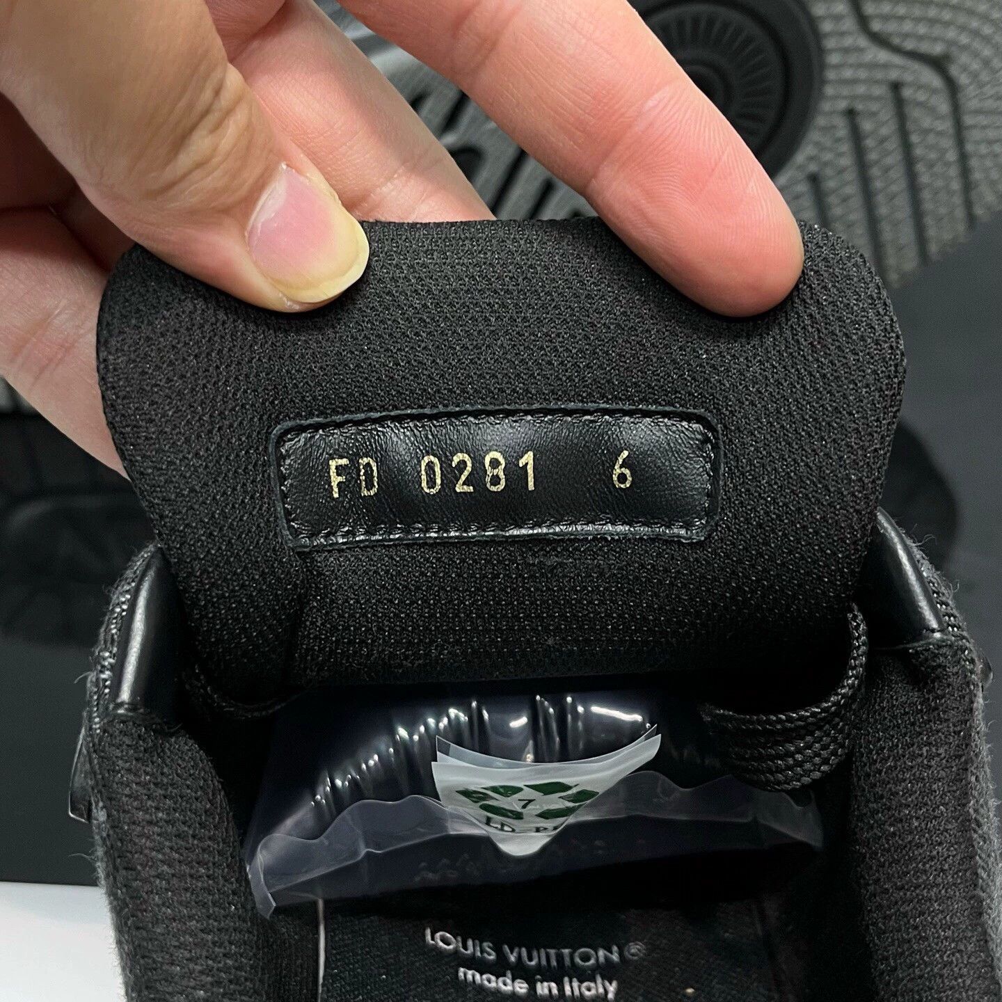 Louis Vuitton Louis Vuitton Nigo collaboration Trainer in black denim Size US 7 / EU 40 - 7 Thumbnail