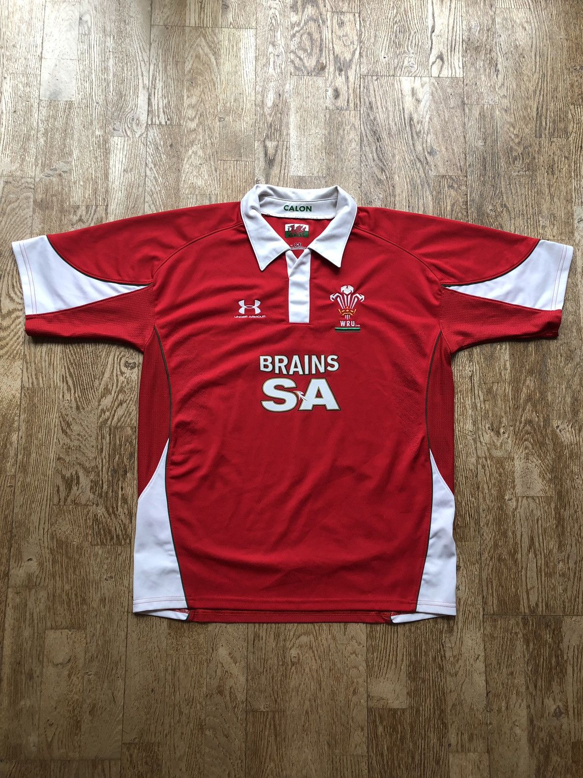 Under Armour WALES RUGBY UNDER ARMOUR VINTAGE JERSEY Size US L / EU 52-54 / 3 - 1 Thumbnail