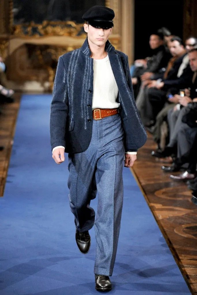 Alexander McQueen Alexander McQueen FW11 Runway Wool-Mohair Blazer Navy S Size US S / EU 44-46 / 1 - 1 Thumbnail