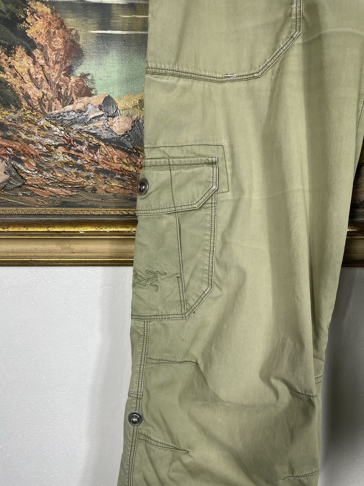 Arc'teryx × Vintage Arc’teryx vintage green khaki cargo trousers pants gorpcore Size 30" / US 8 / IT 44 - 5 Thumbnail