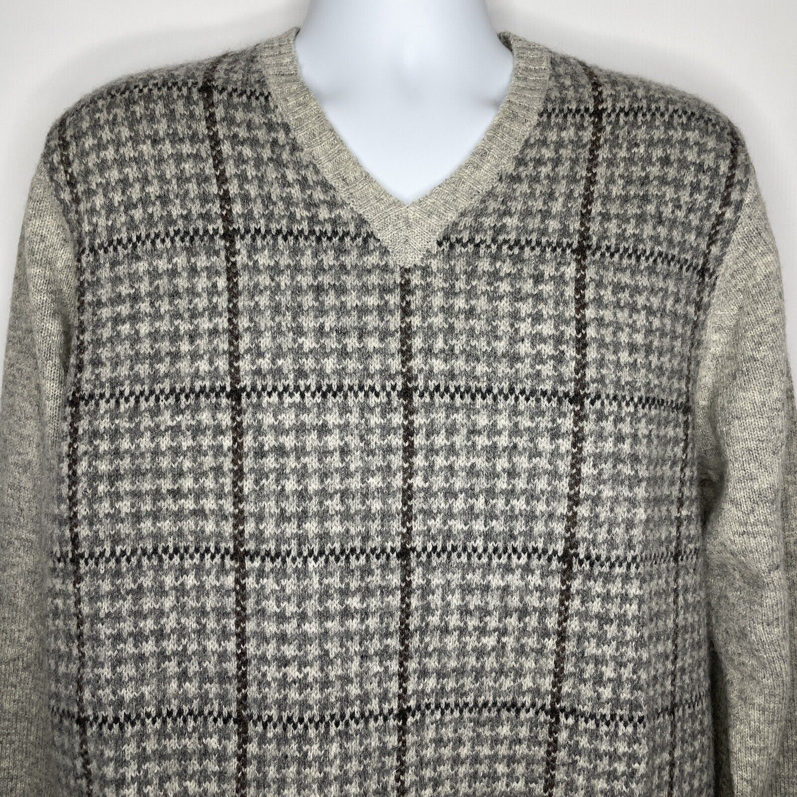 Vintage 80s Gray Shetland Wool Houndstooth Plaid Pullover Sweater Size US L / EU 52-54 / 3 - 2 Preview