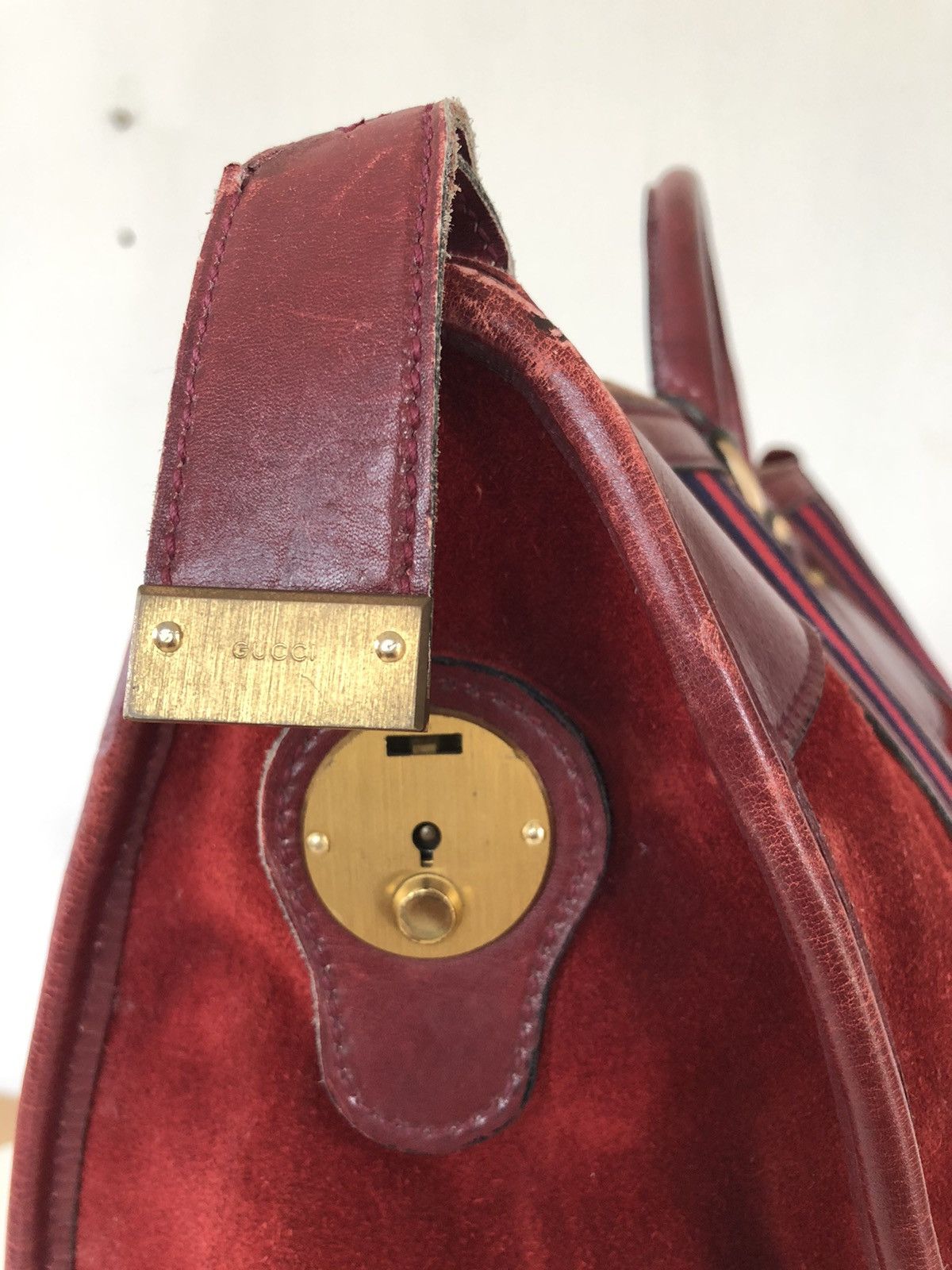Gucci Vintage GUCCI suede duffle bag Size ONE SIZE - 11 Thumbnail