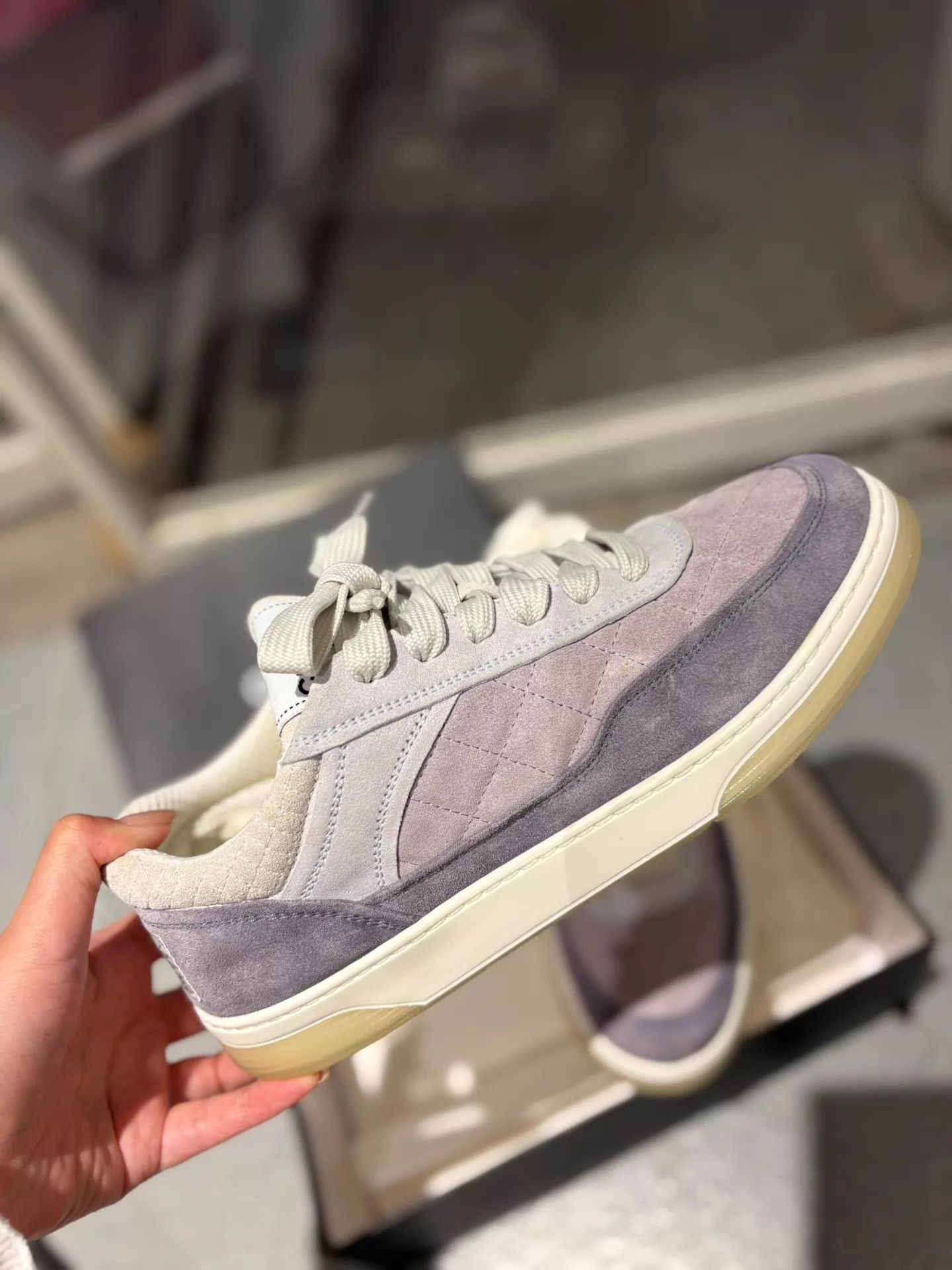 Chanel Chanel Suede Color - Blocked Lavender Casual Sneakers 39 Size US 8.5 / IT 38.5 - 2 Thumbnail