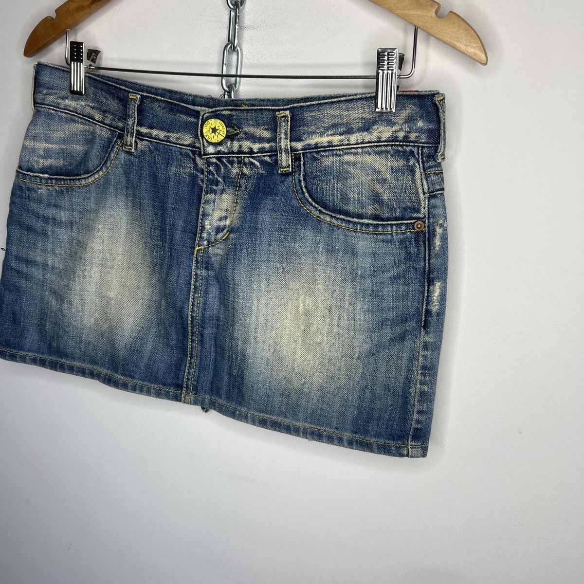 Japanese Brand Vintage Miss Sixty Style Mini Skirt Oldmoney Denim Jeans Y2K Size 26" / US 2 / IT 38 - 3 Thumbnail