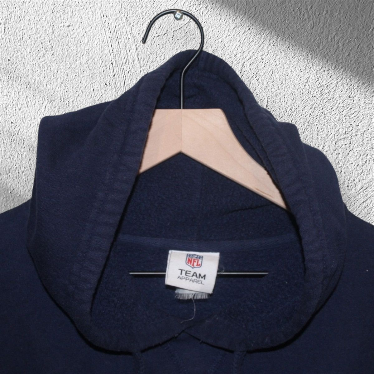 Vintage Vintage Tennessee Titans Embroidered NFL Hoodie 2XL Size US XXL / EU 58 / 5 - 4 Thumbnail