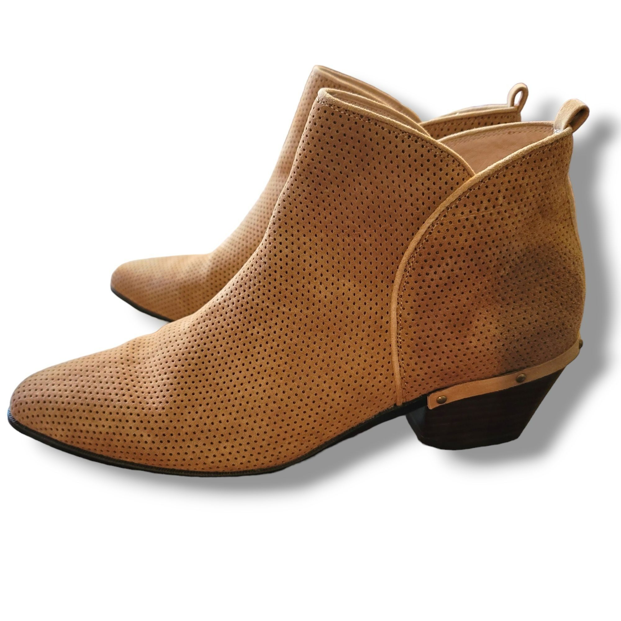 Other Nina Originals Tan Ankle Boot Perforated Stacked Heel Woman' Size US 11 / IT 41 - 2 Thumbnail