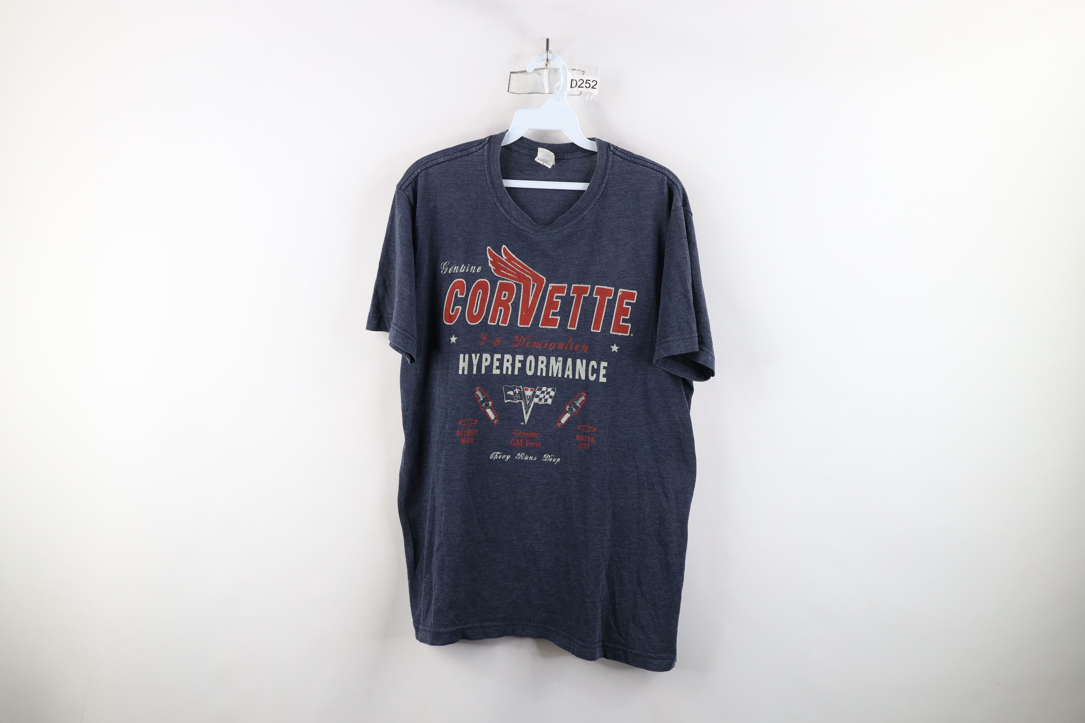 Vintage Vintage Y2K Streetwear Spell Out GM Corvette Racing T-Shirt Size US L / EU 52-54 / 3 - 1 Thumbnail