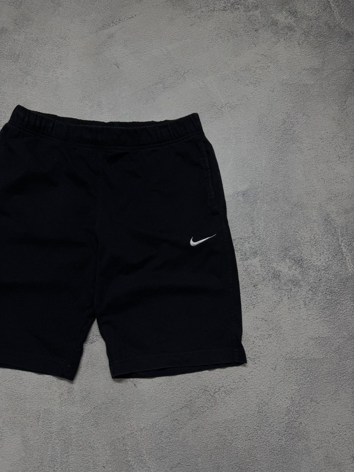 Nike Vintage Y2k Nike Swoosh Shorts Size US 32 / EU 48 - 3 Thumbnail