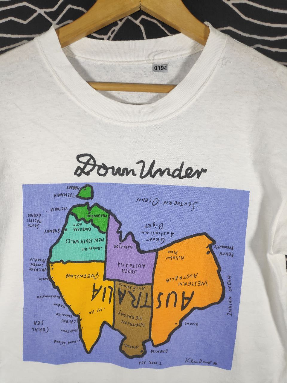 Vintage Vtg 90s Ken Done Under Australia Map Pop Art Surf Tee Size M Size US M / EU 48-50 / 2 - 3 Thumbnail