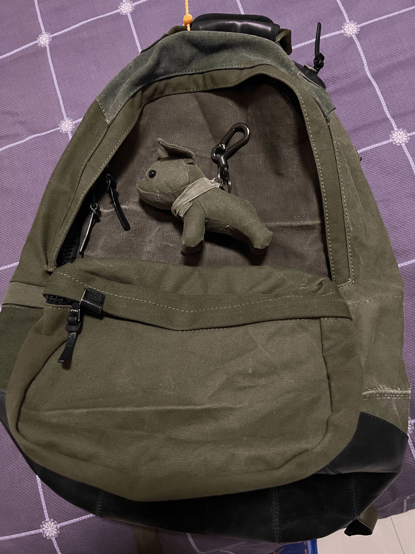 Japanese Brand Vintage Military Canvas Backpack with Dog Toy Size ONE SIZE - 1 Thumbnail