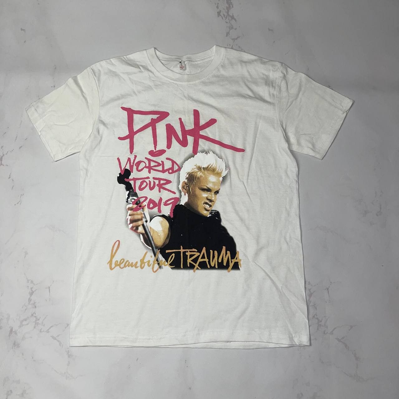 Vintage Band Tees Pink Beautiful Trauma World Tour 2019 T-Shirt M Size US M / EU 48-50 / 2 - 1 Thumbnail
