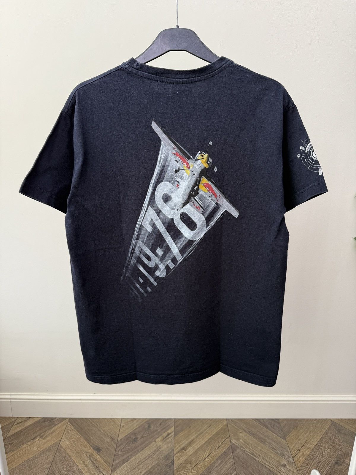 Red Bull Vintage Red Bull Air Race Graphic Faded T-Shirt Size US M / EU 48-50 / 2 - 11 Thumbnail